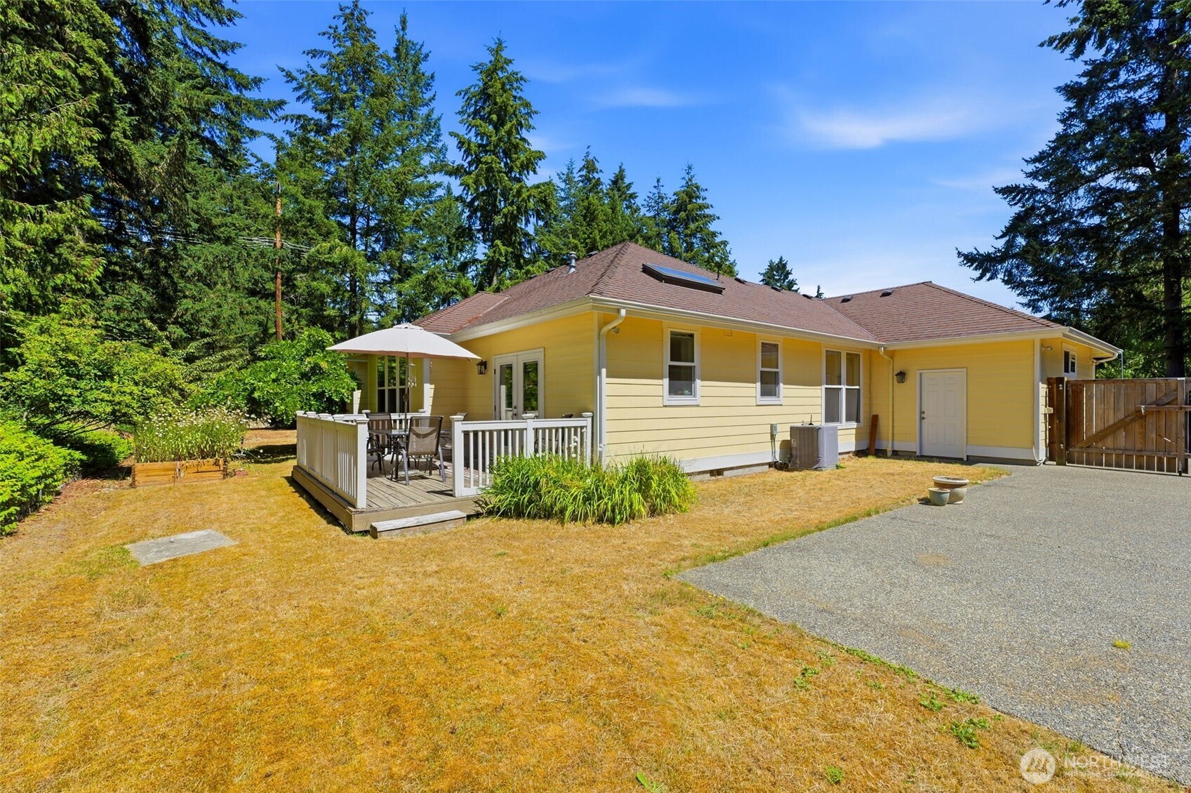 8424 Cirque Drive W