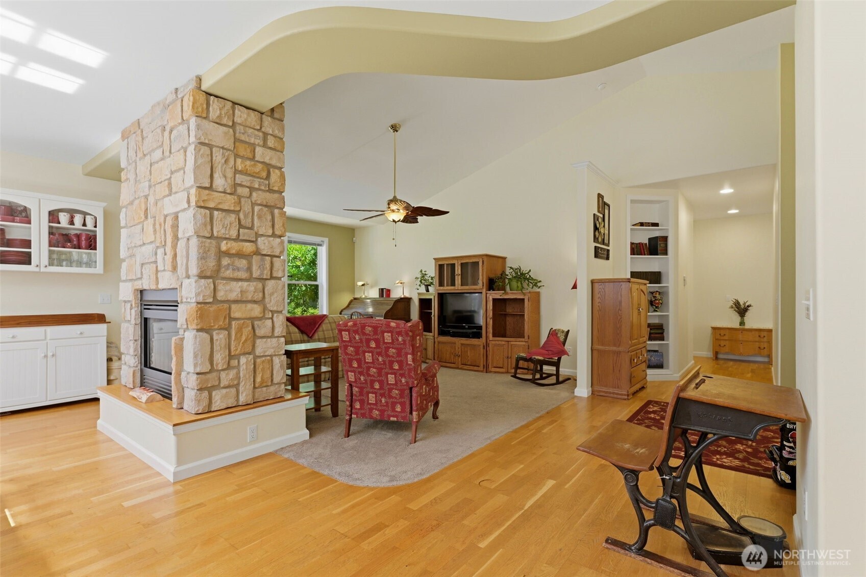 8424 Cirque Drive W