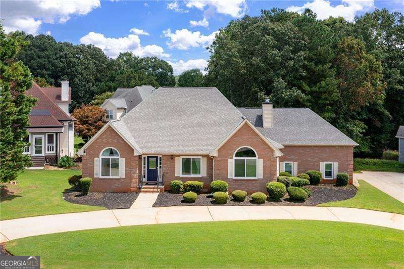 9396 Woodlawn Drive