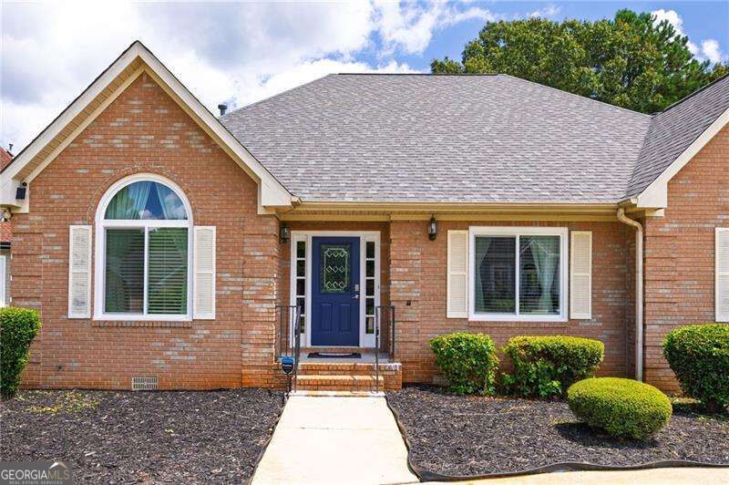 9396 Woodlawn Drive