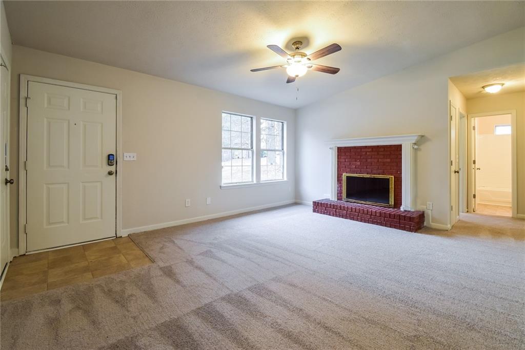 6485 Emerald Pointe Circle