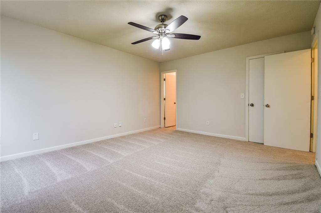 6485 Emerald Pointe Circle