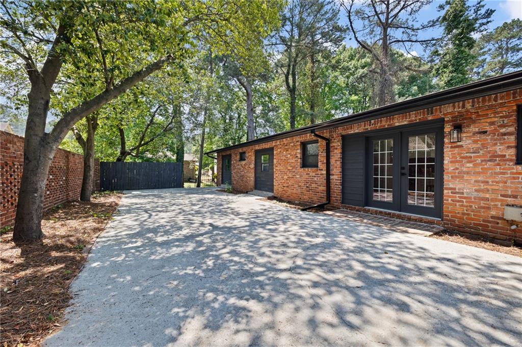 3721 Greentree Farms Drive
