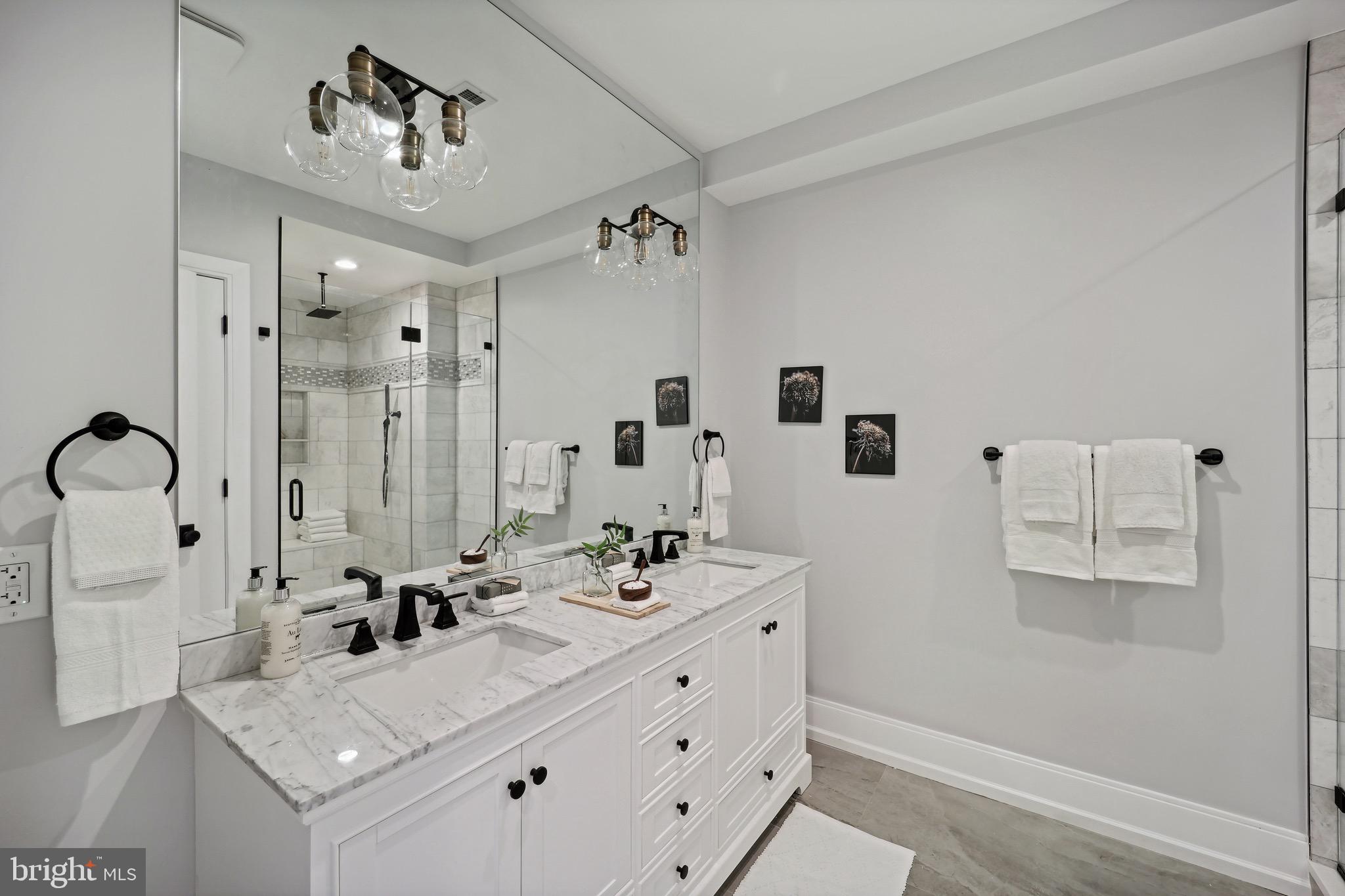 1320 BELMONT ST NW 201