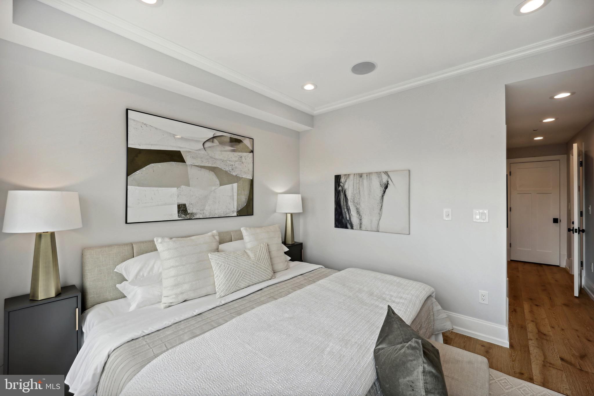 1320 BELMONT ST NW 201