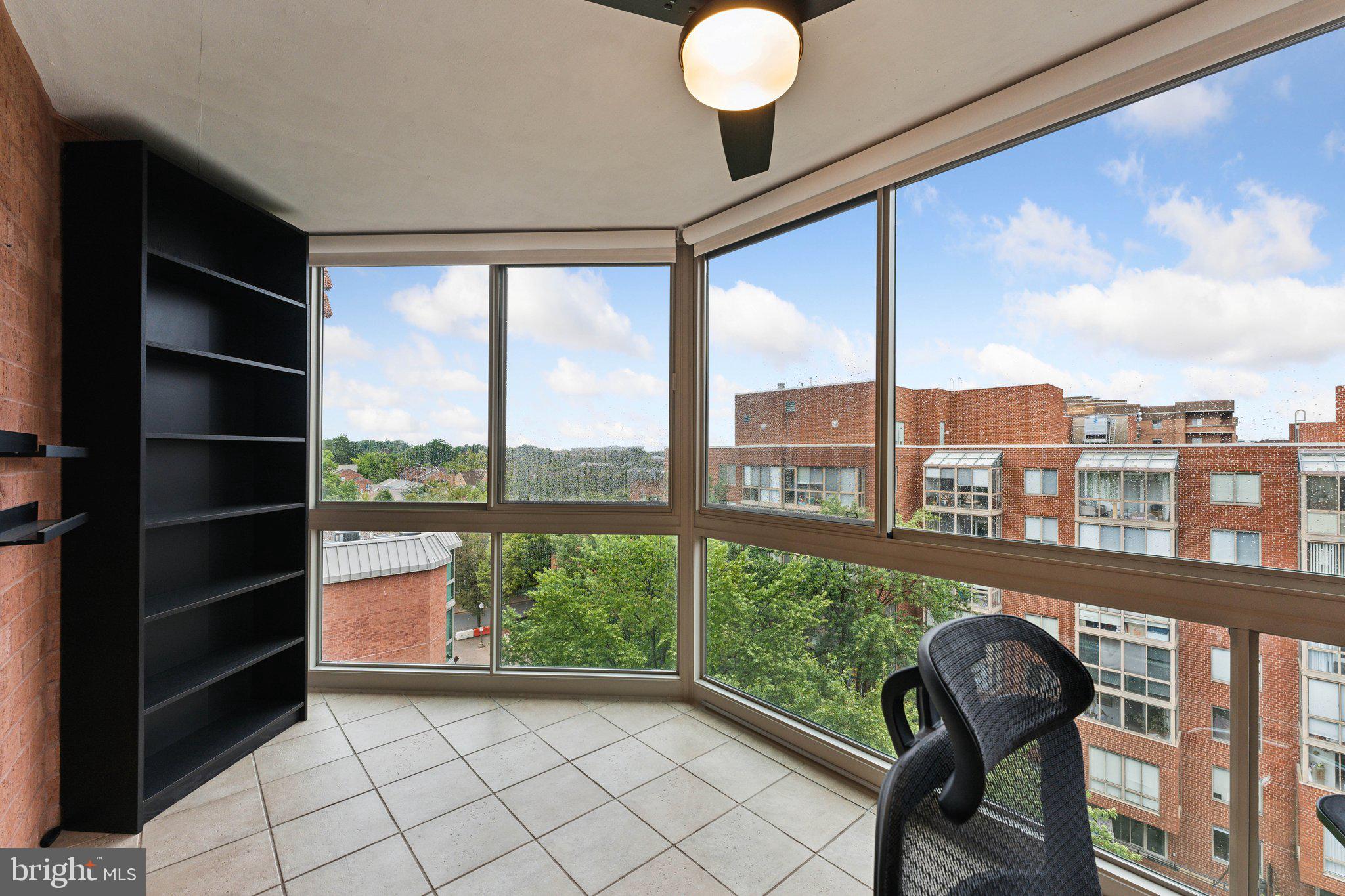 1024 N UTAH STREET 818