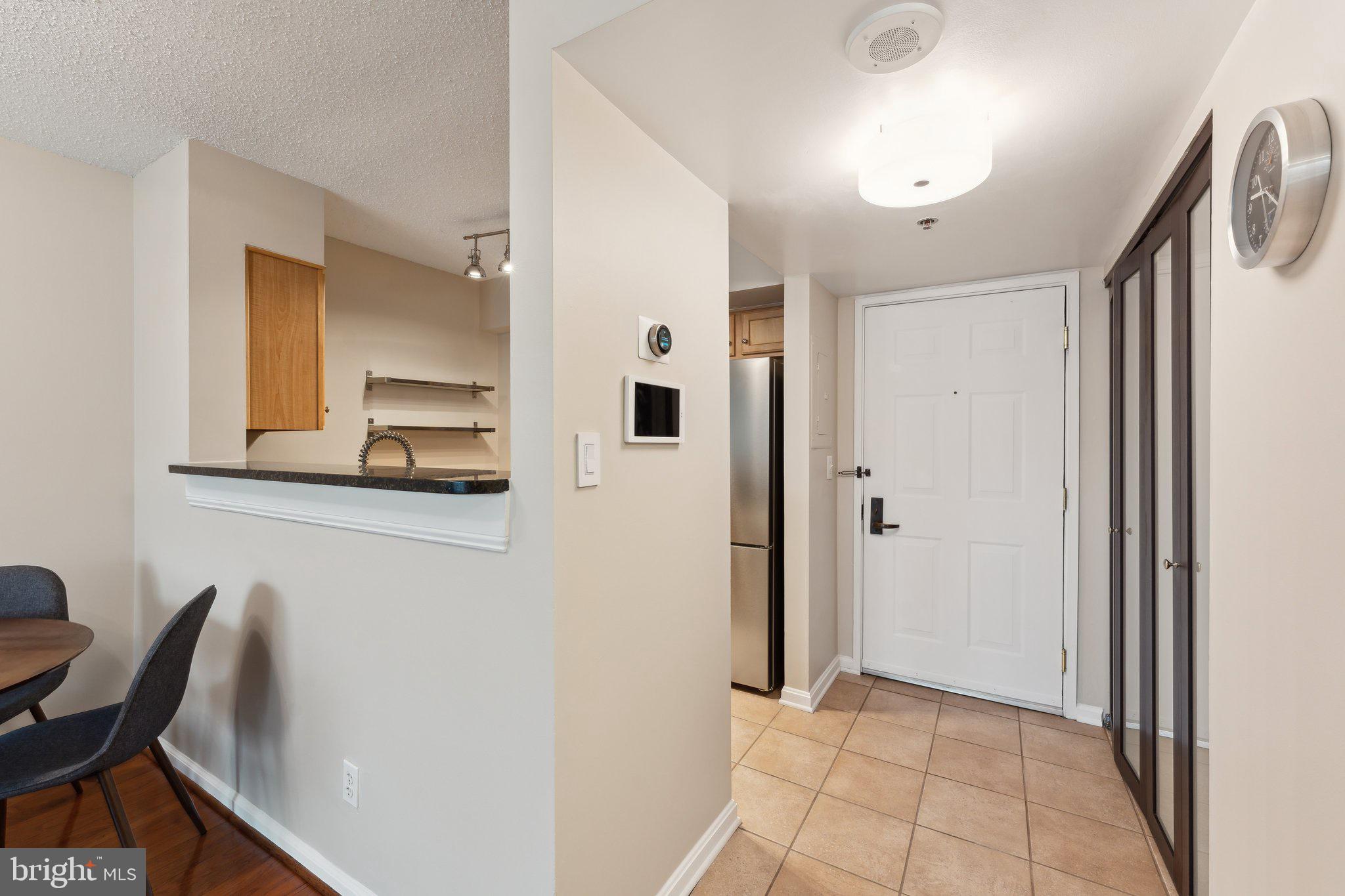 1024 N UTAH STREET 818