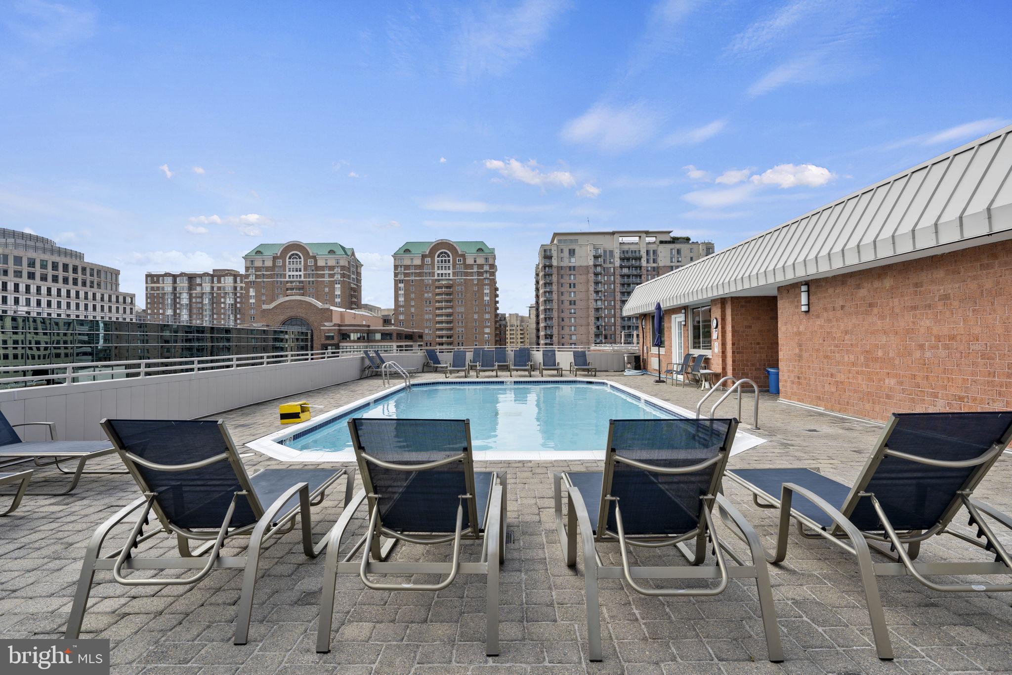 1024 N UTAH STREET 818