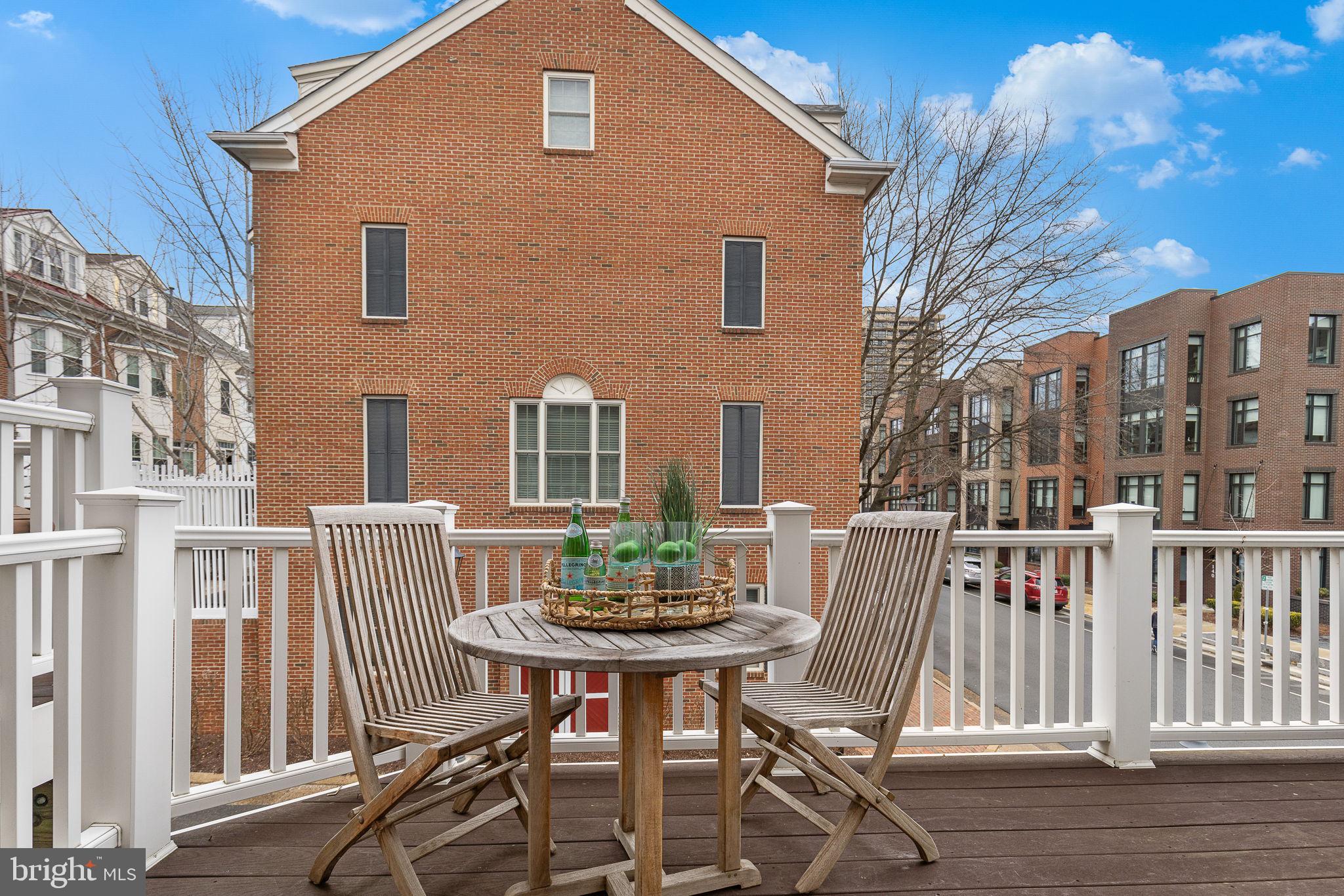 501 PENDLETON STREET