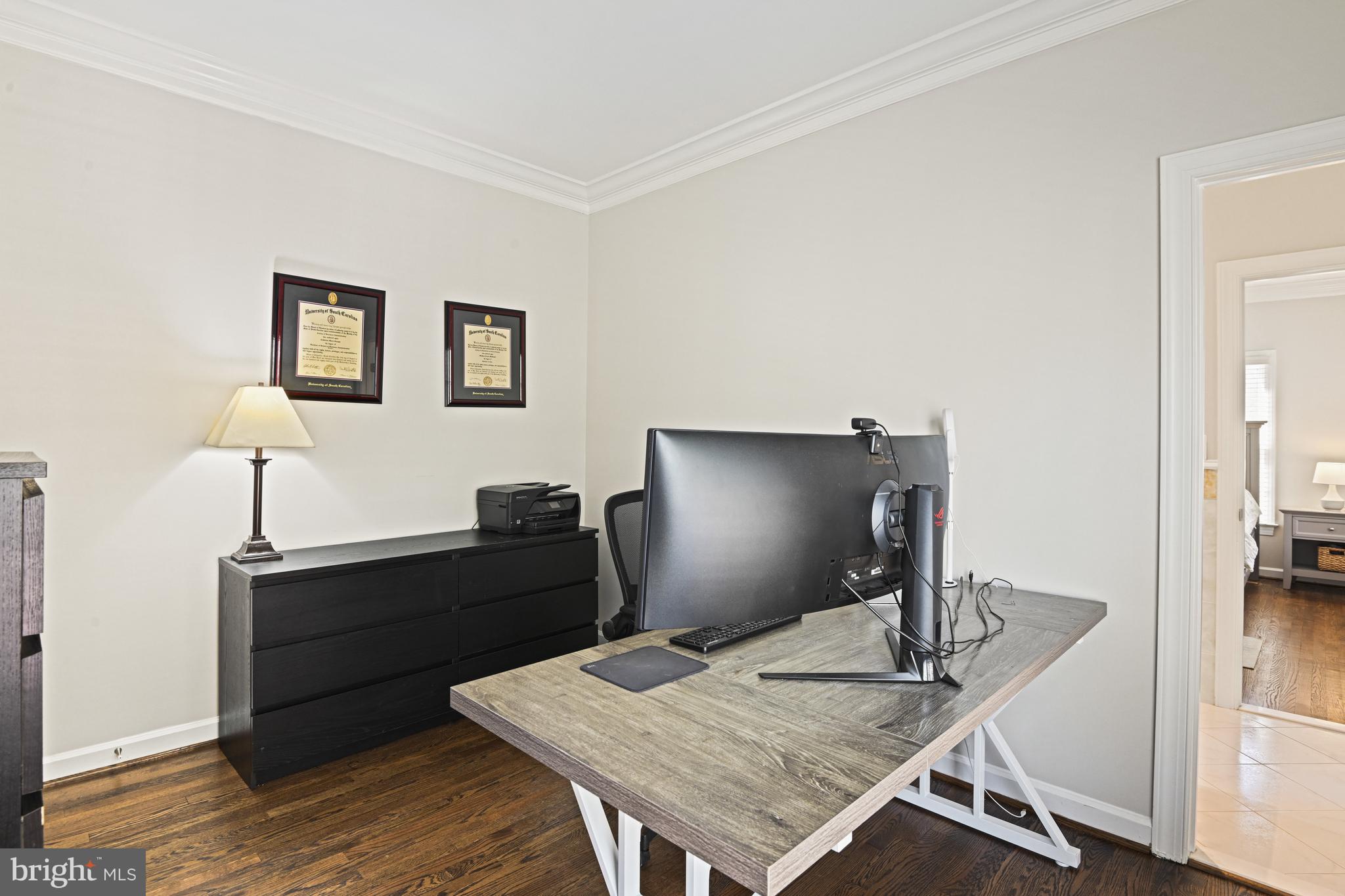 3837 FARRCROFT GREEN