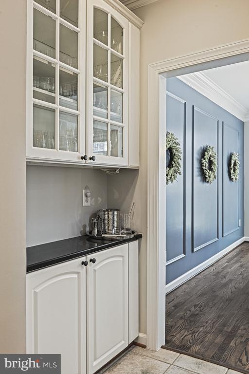 3837 FARRCROFT GREEN
