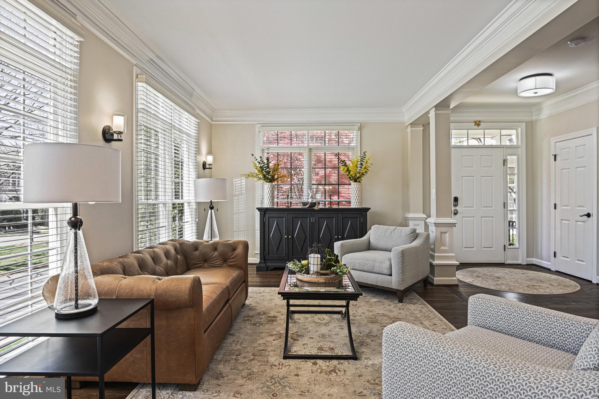 3837 FARRCROFT GREEN