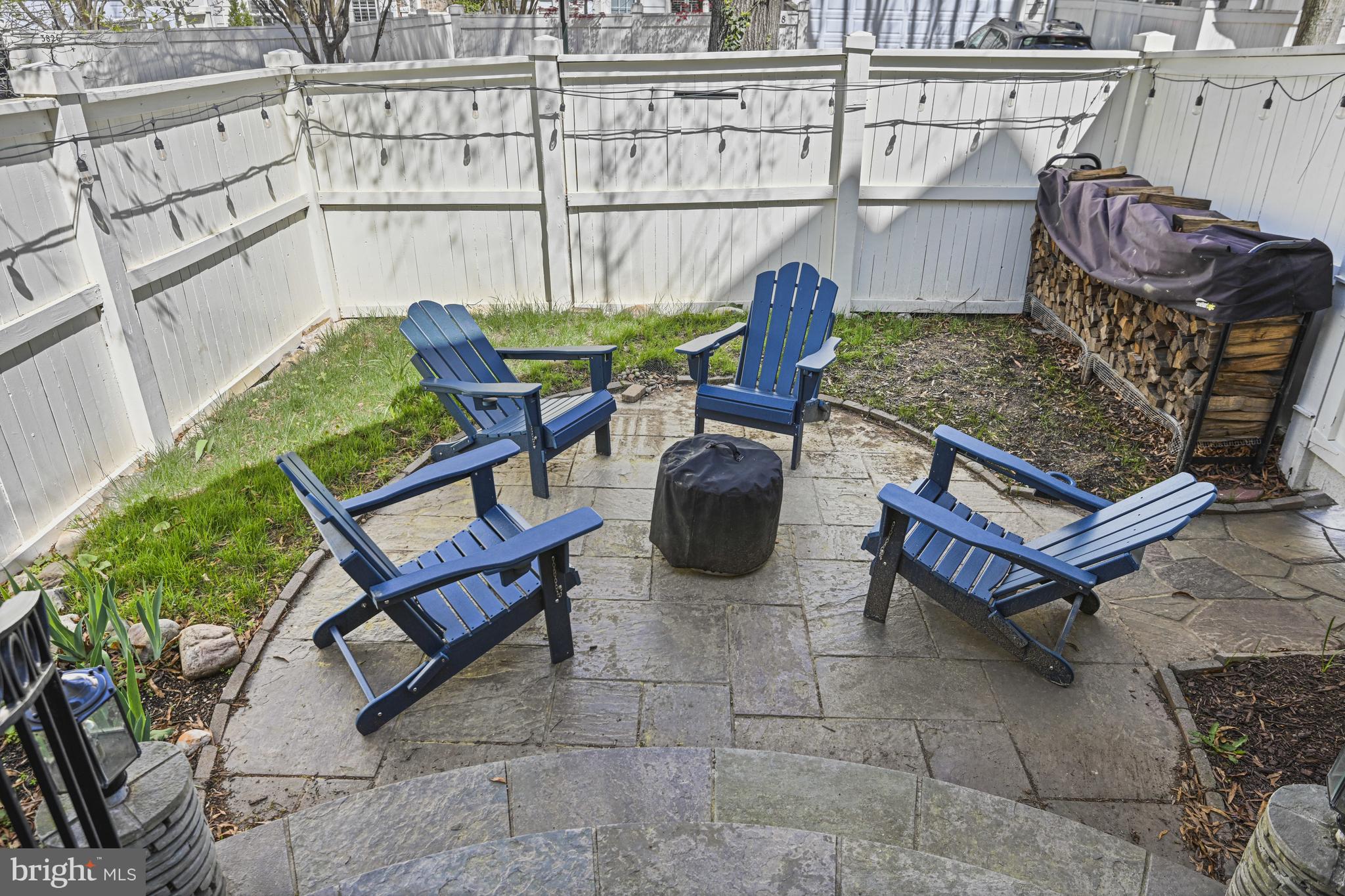 3837 FARRCROFT GREEN