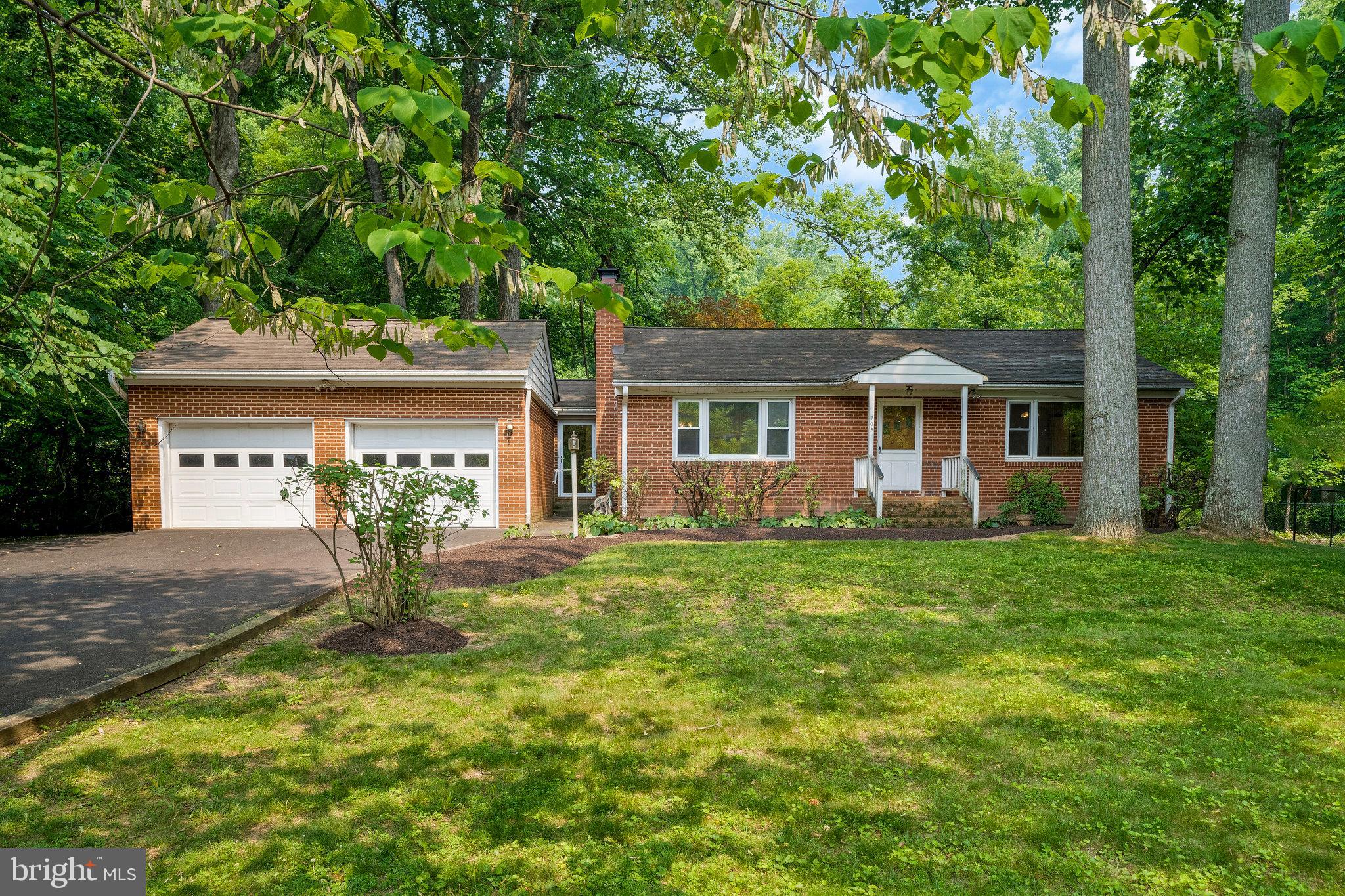 709 ELLSWORTH AVENUE