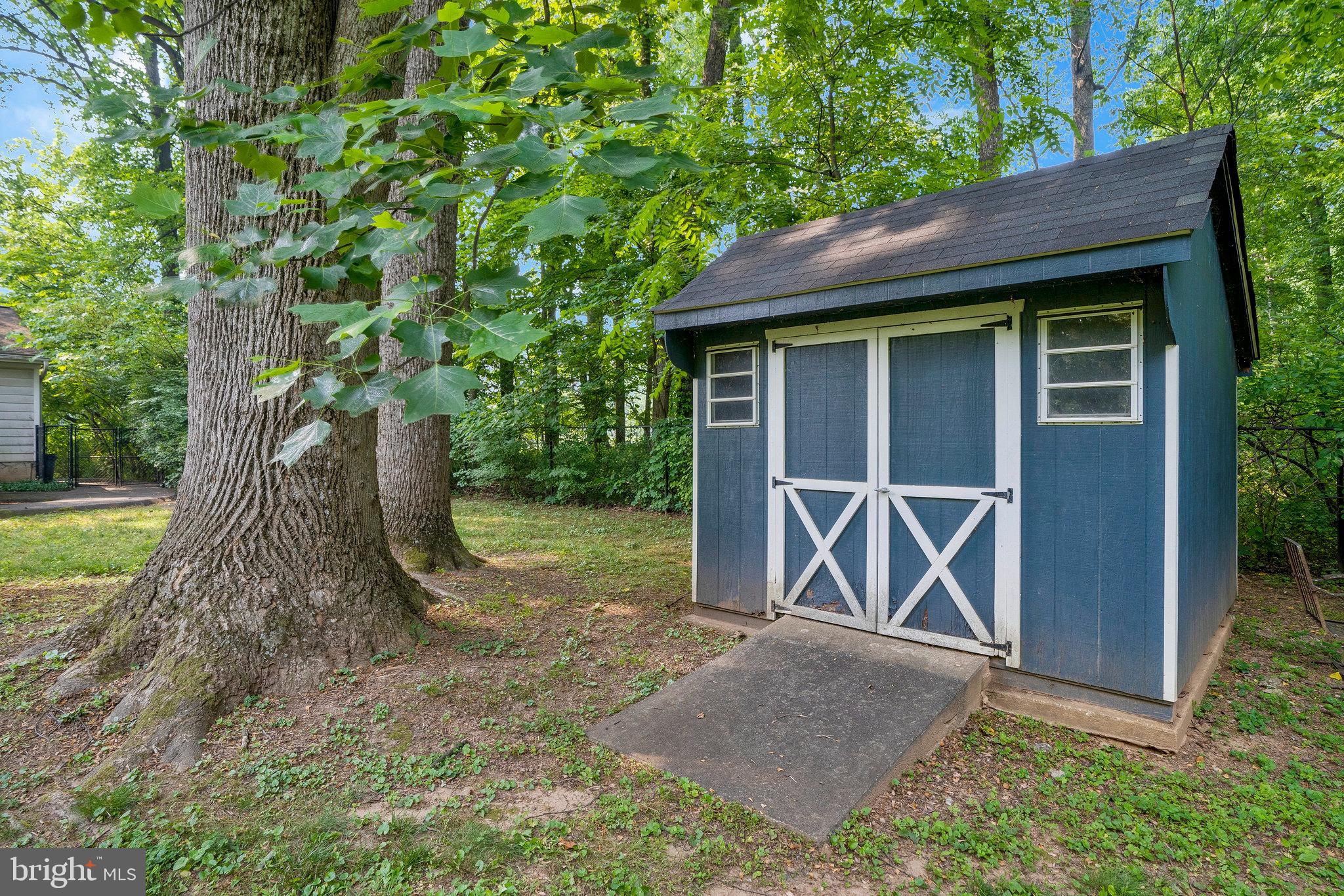 709 ELLSWORTH AVENUE