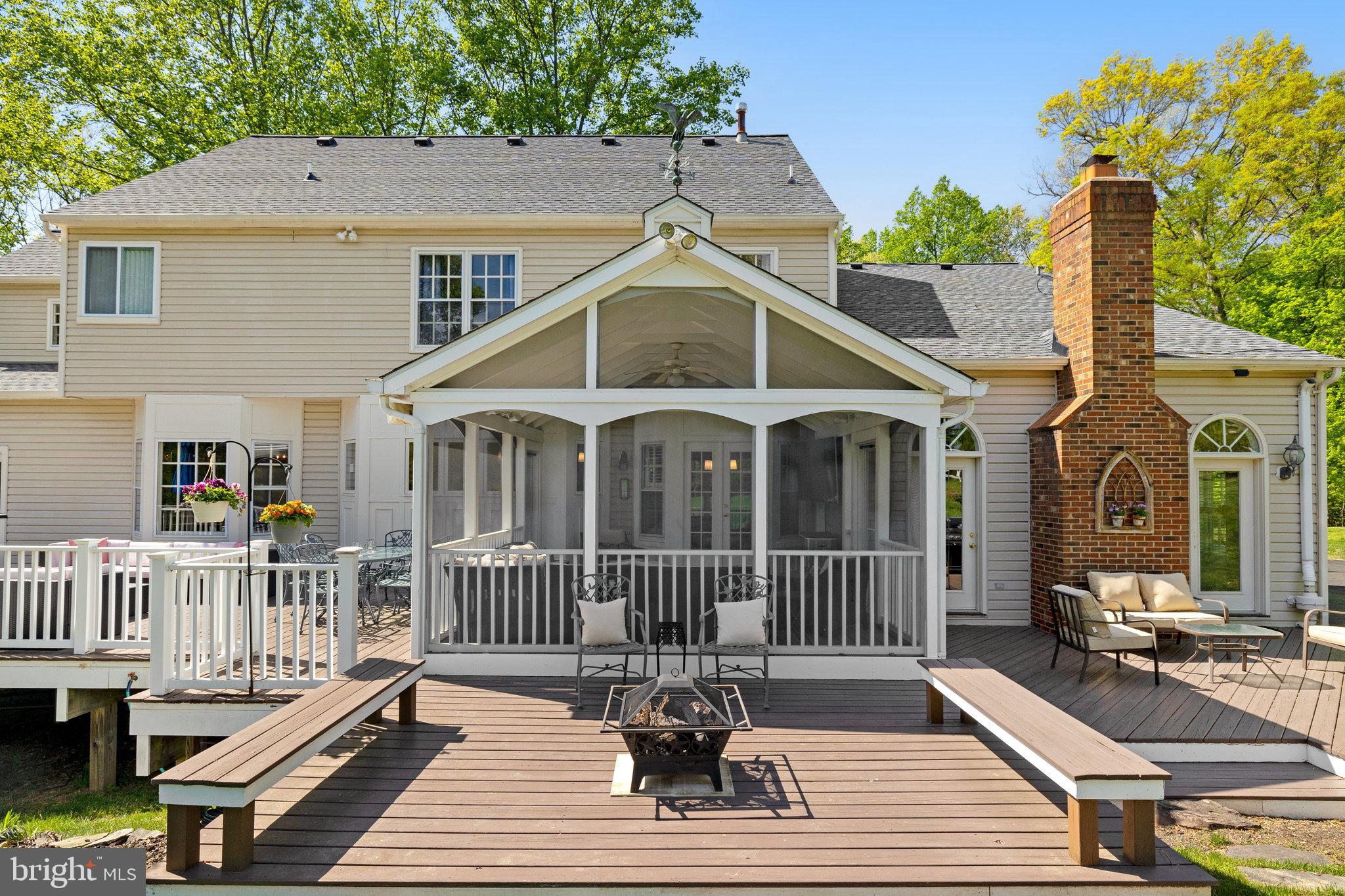 729 FOREST PARK ROAD