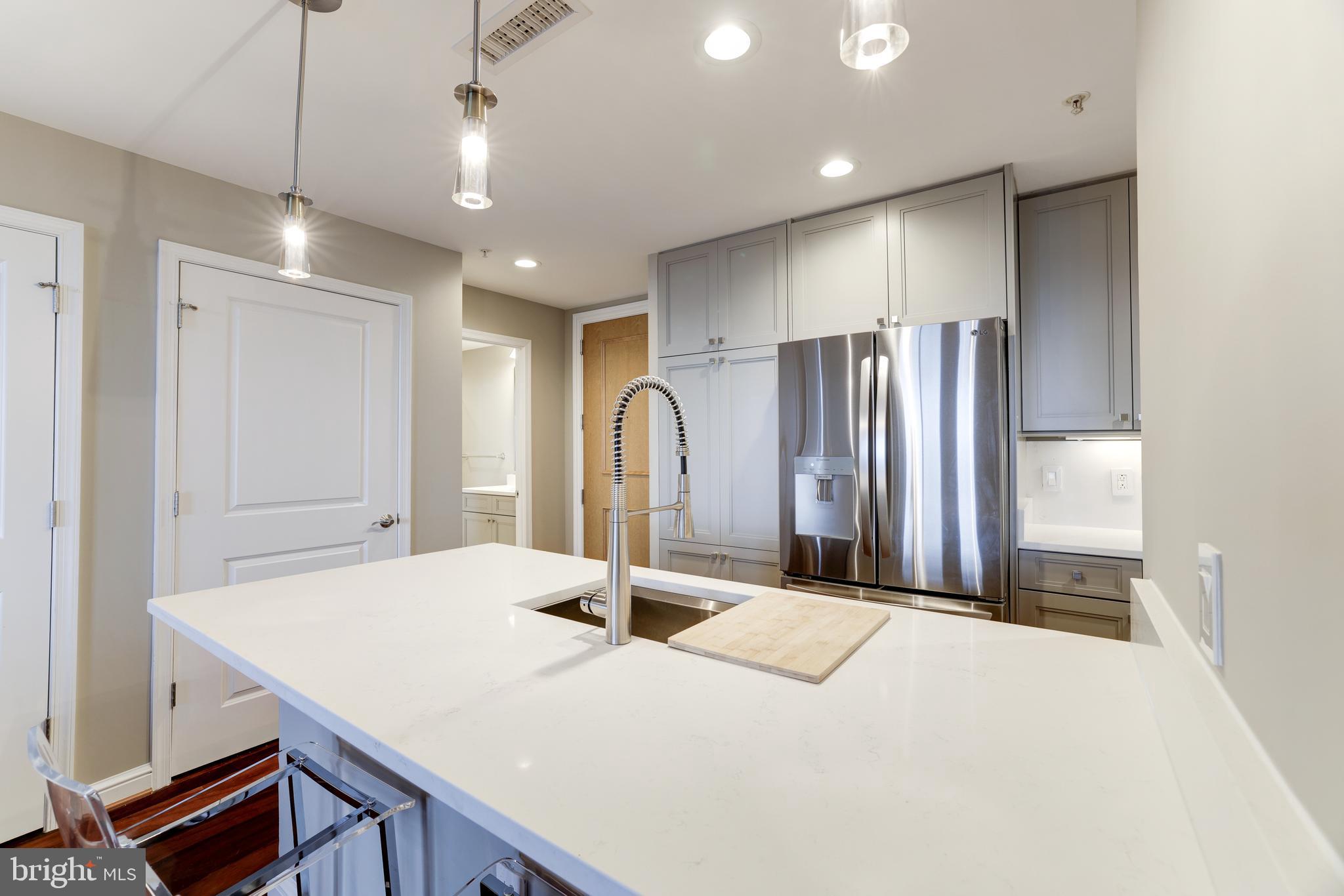 11990 MARKET STREET 914