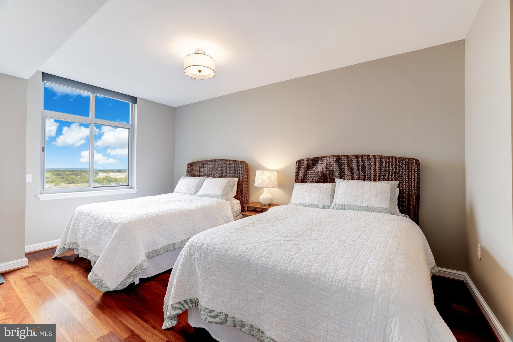 11990 MARKET STREET 914