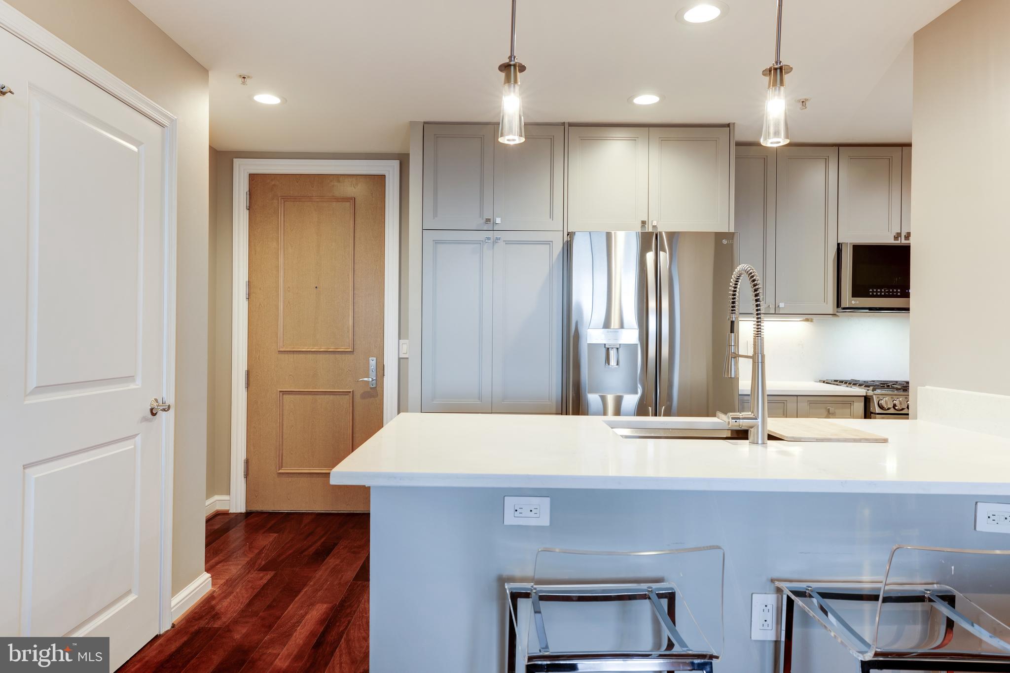 11990 MARKET STREET 914