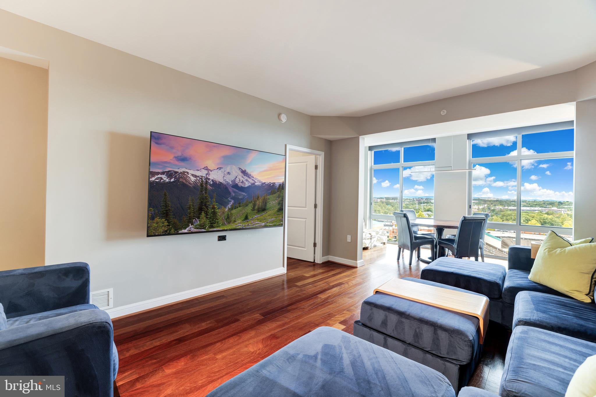 11990 MARKET STREET 914