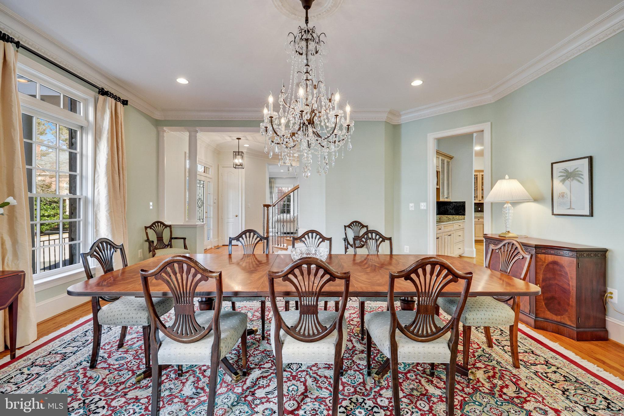 7205 FARM MEADOW COURT