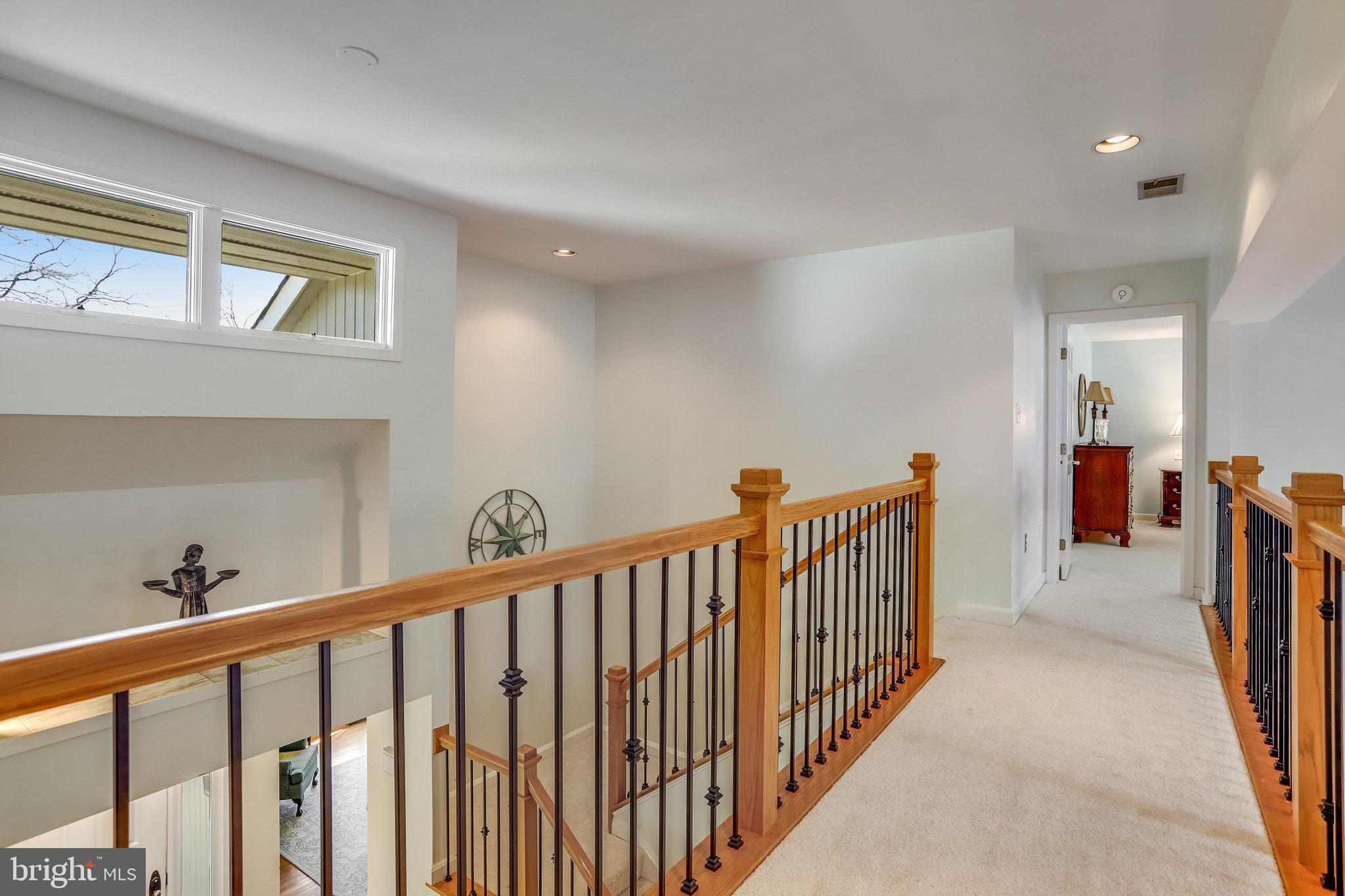 902 FALLS BRIDGE LANE