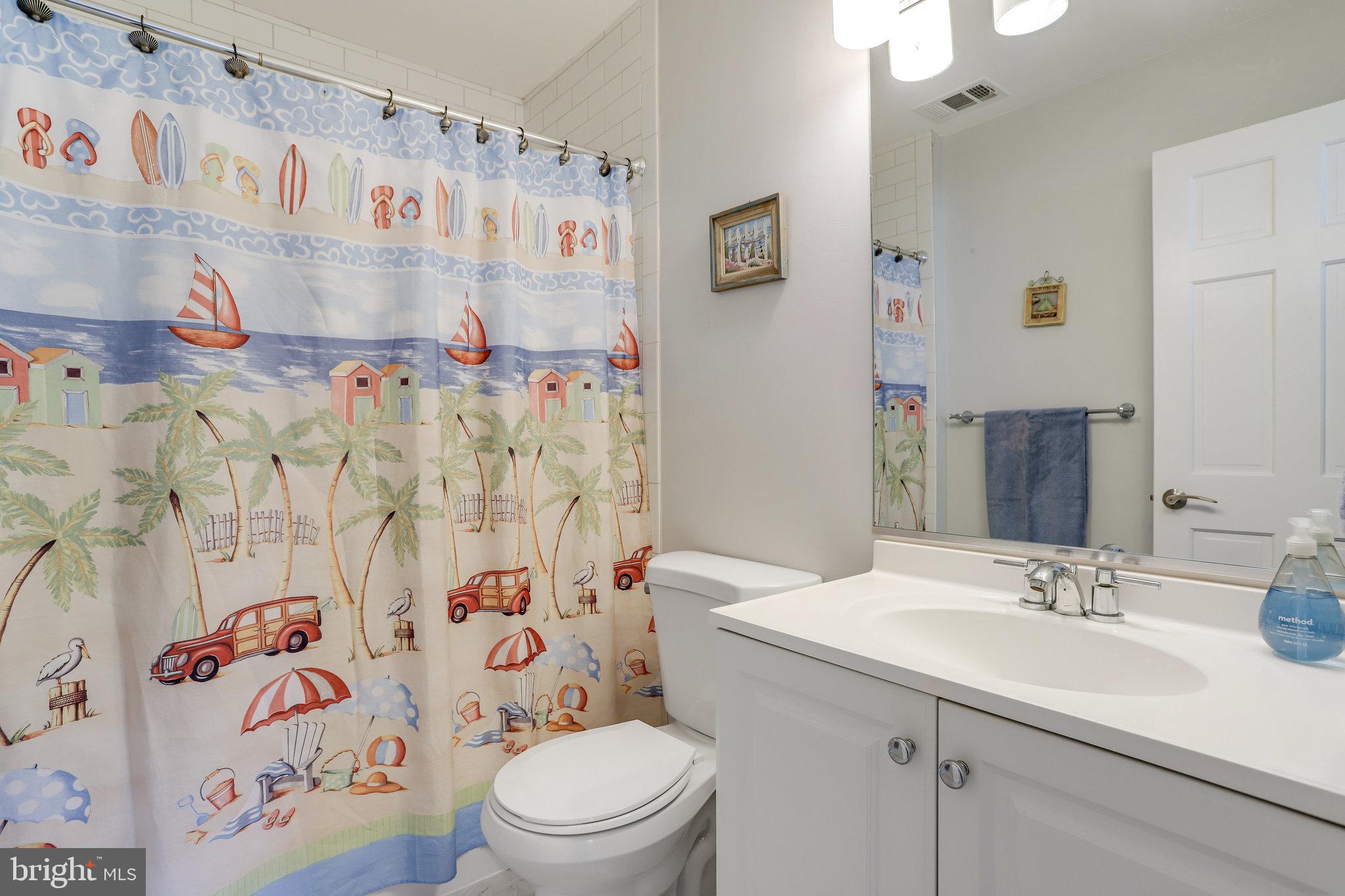 902 FALLS BRIDGE LANE