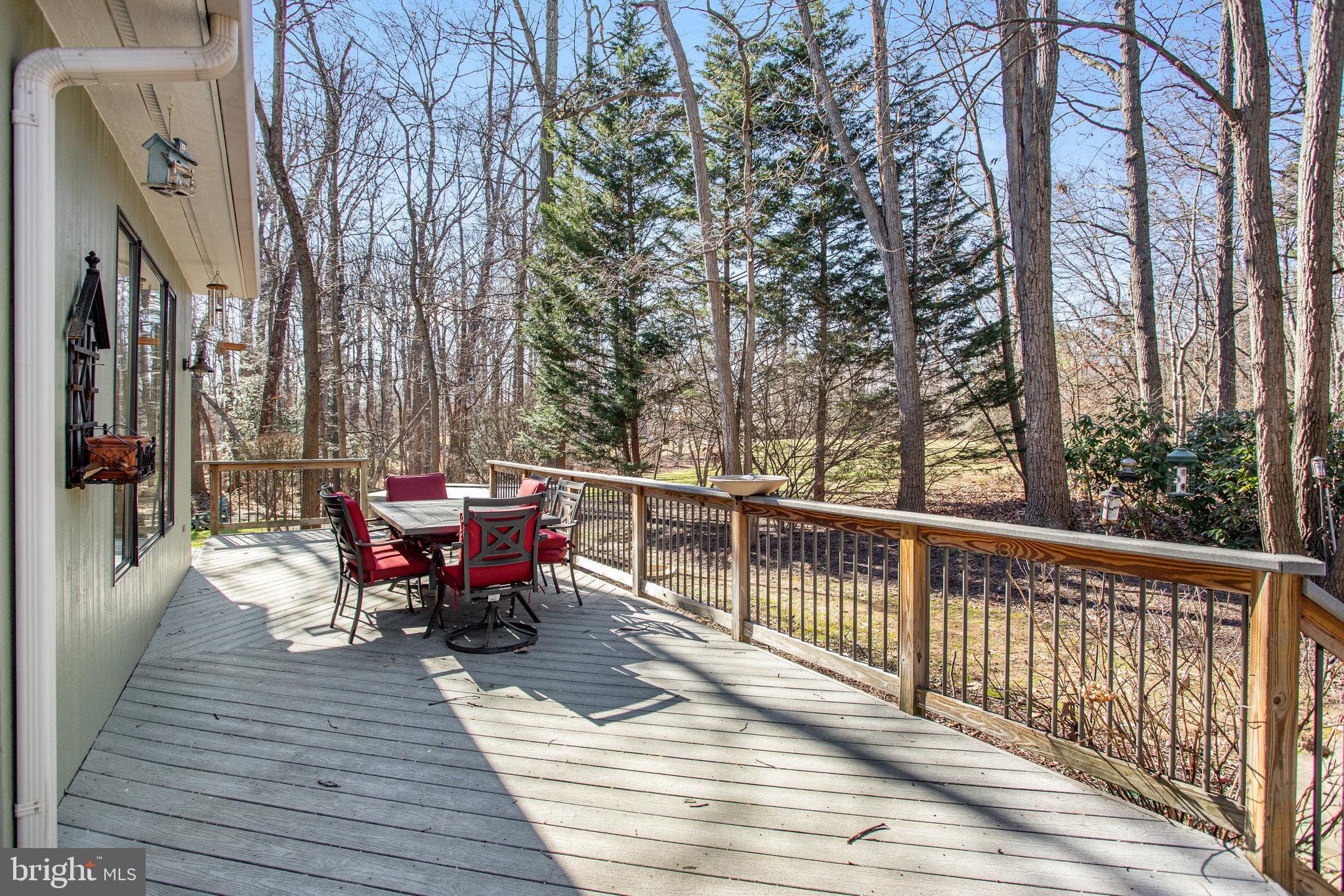 902 FALLS BRIDGE LANE