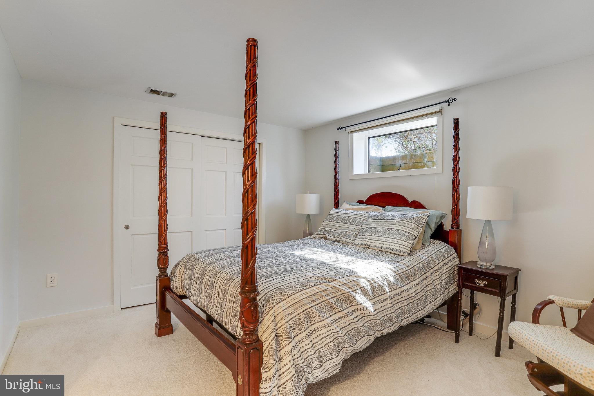 902 FALLS BRIDGE LANE