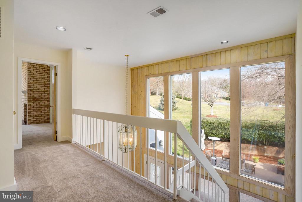 398 PATOWMACK COURT