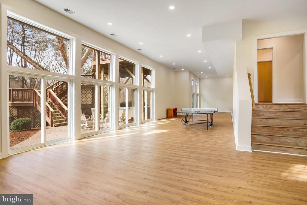 398 PATOWMACK COURT