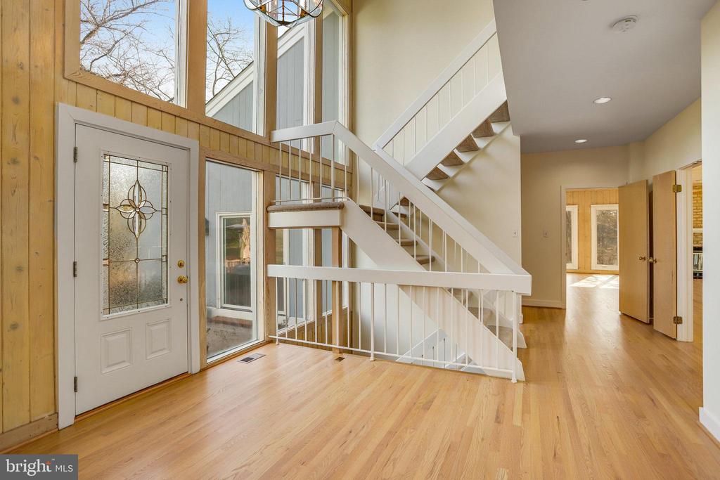 398 PATOWMACK COURT