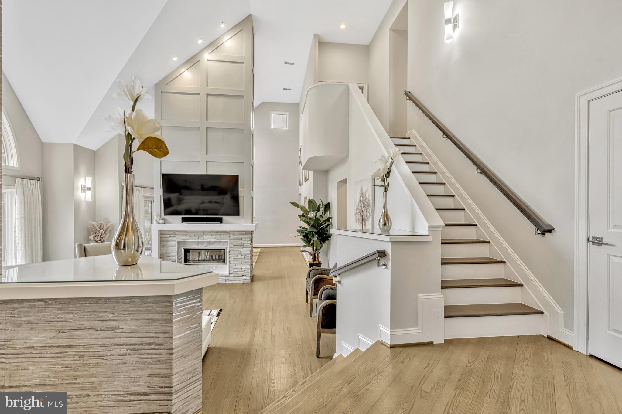 11577 GREENWICH POINT ROAD