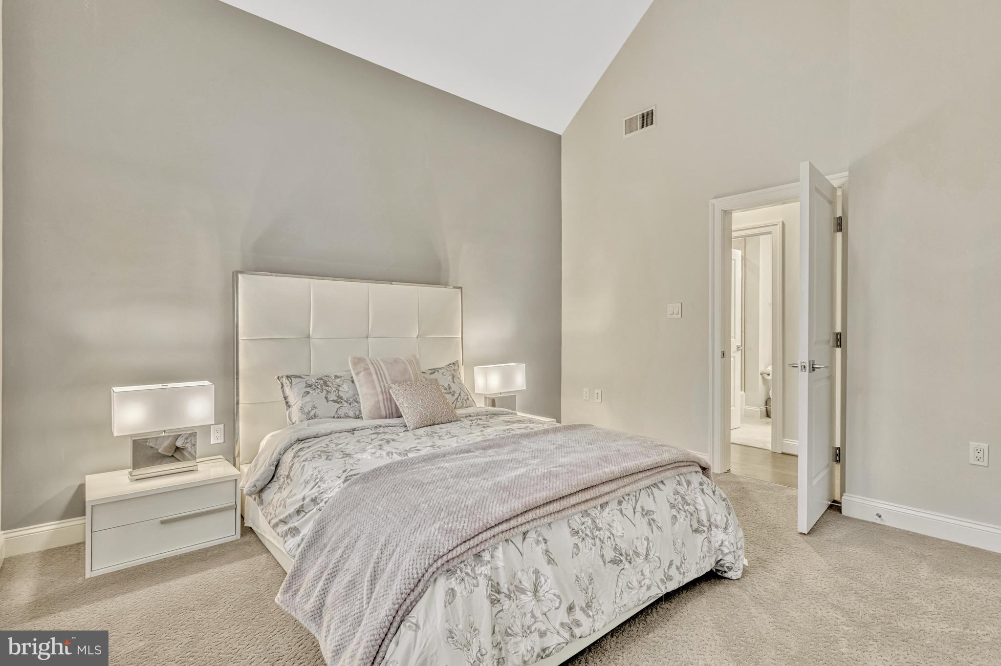 11577 GREENWICH POINT ROAD