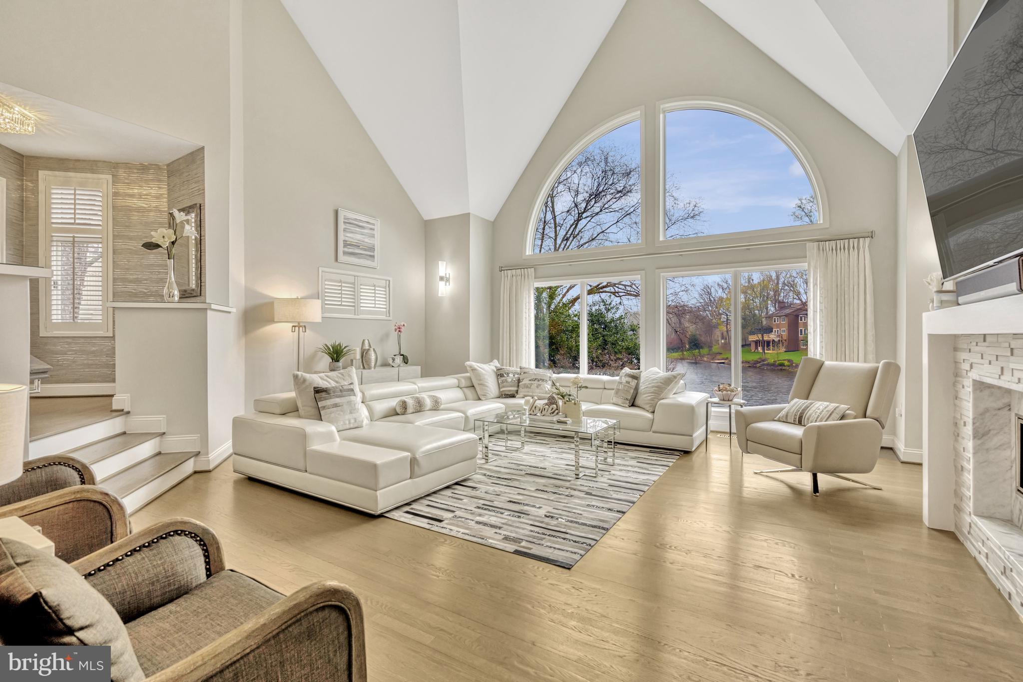 11577 GREENWICH POINT ROAD