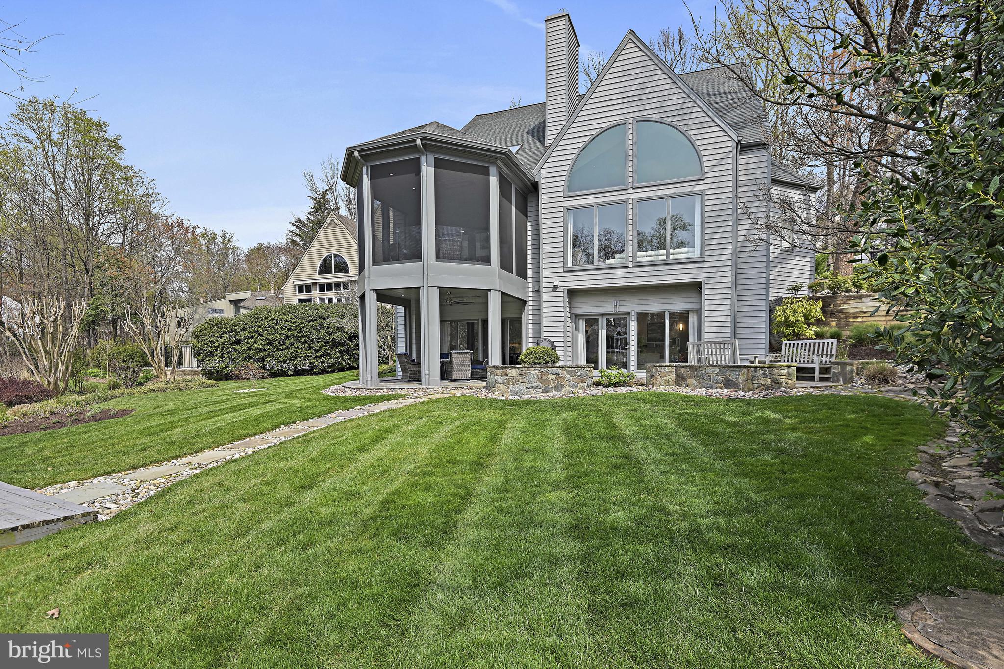 11577 GREENWICH POINT ROAD