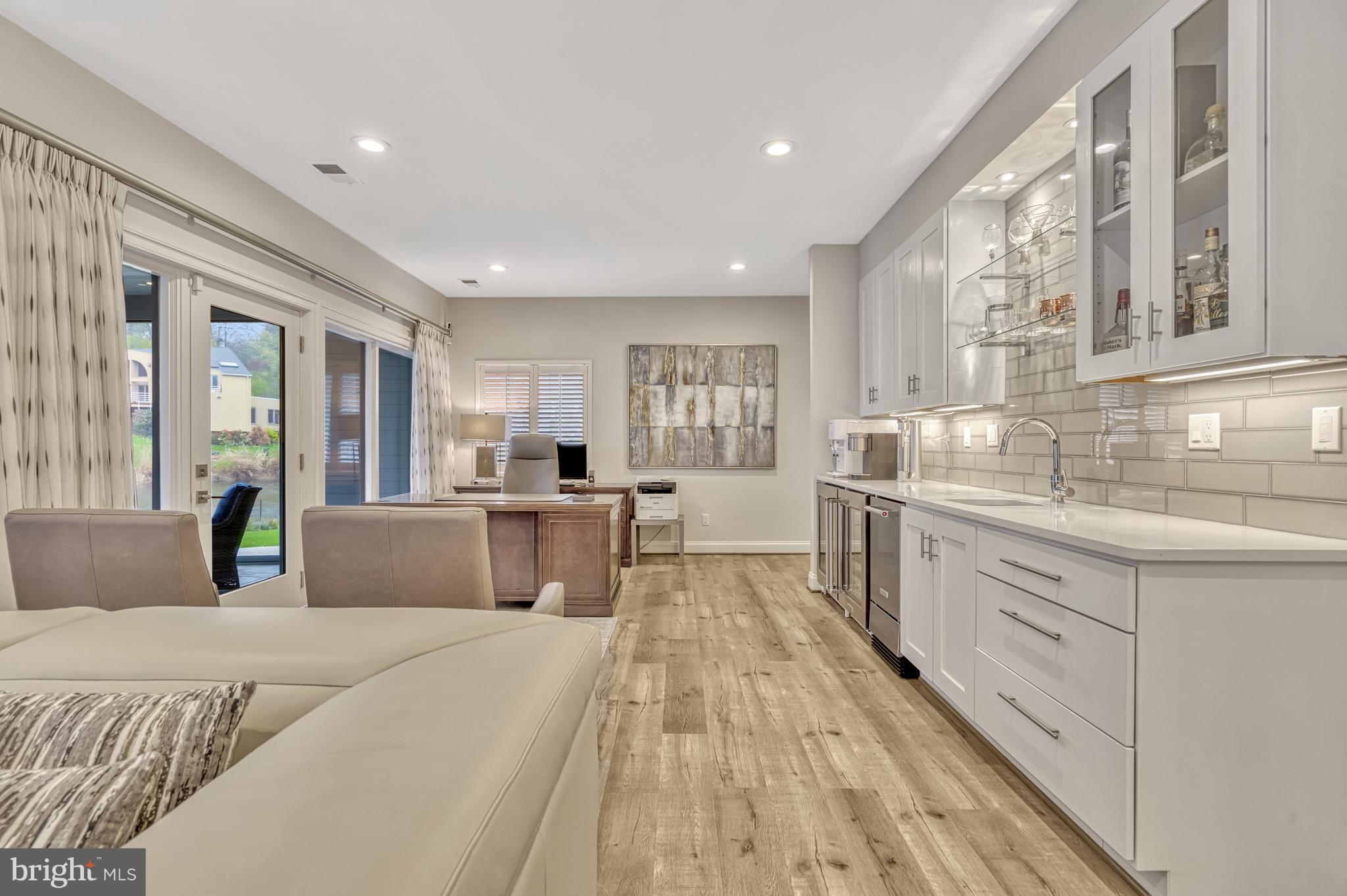 11577 GREENWICH POINT ROAD