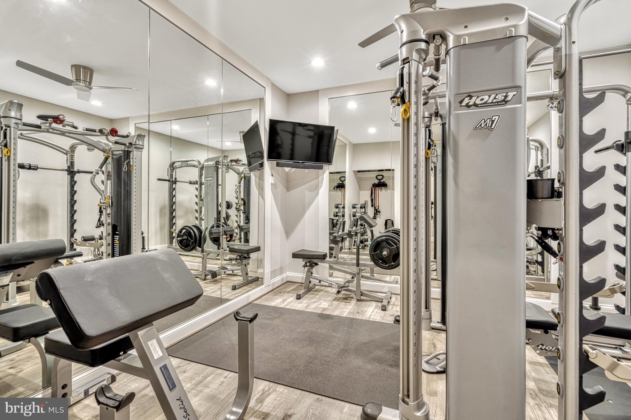 11577 GREENWICH POINT ROAD