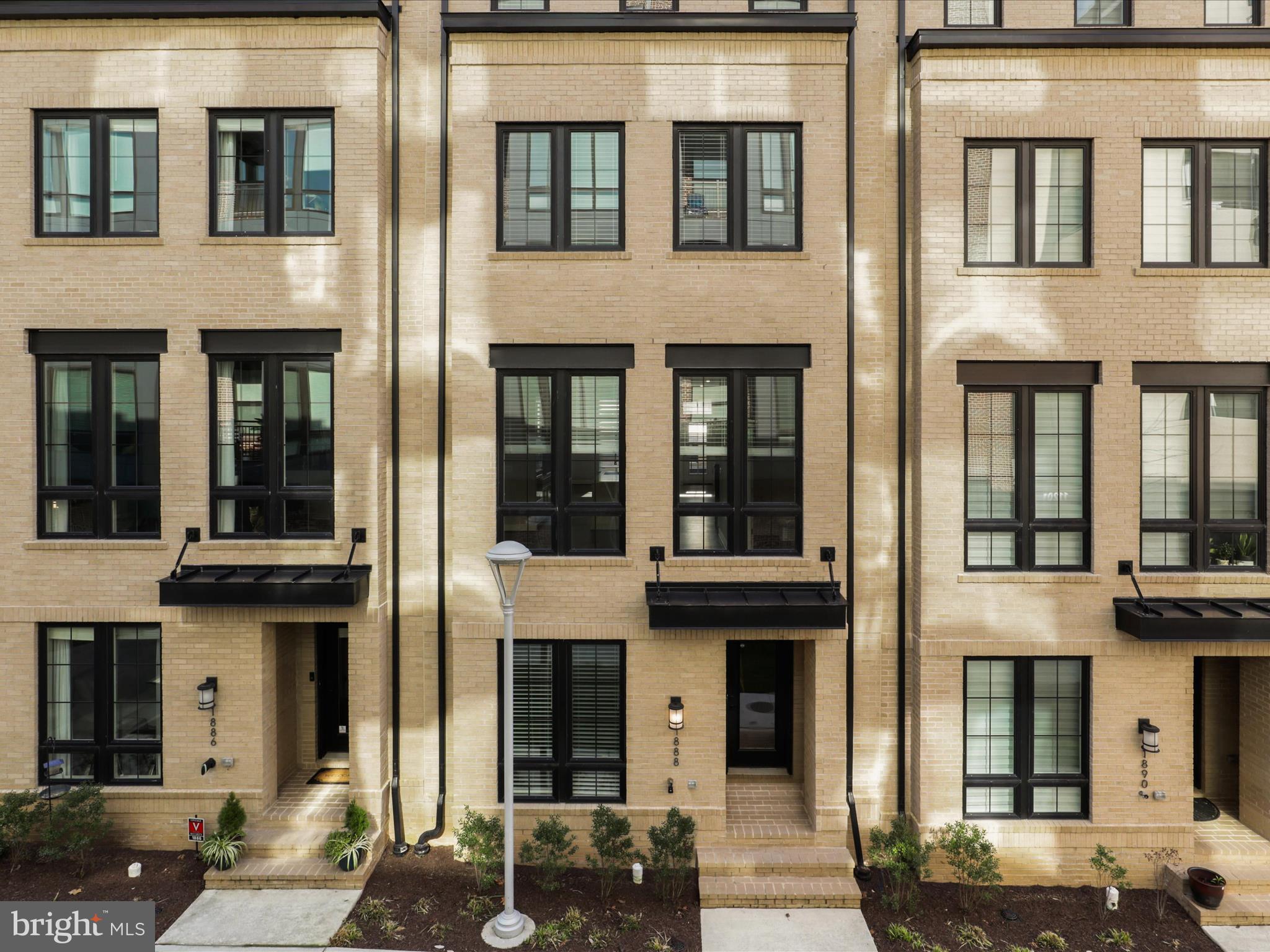 1888 EASTERLY ROAD ROAD