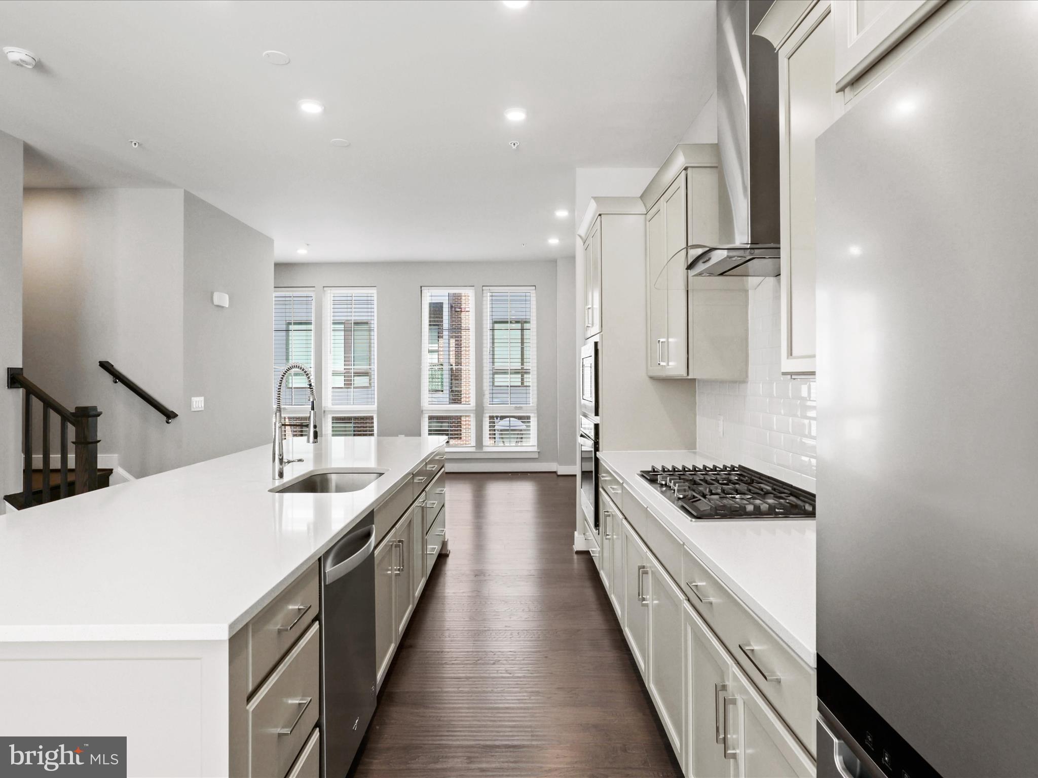 1888 EASTERLY ROAD ROAD