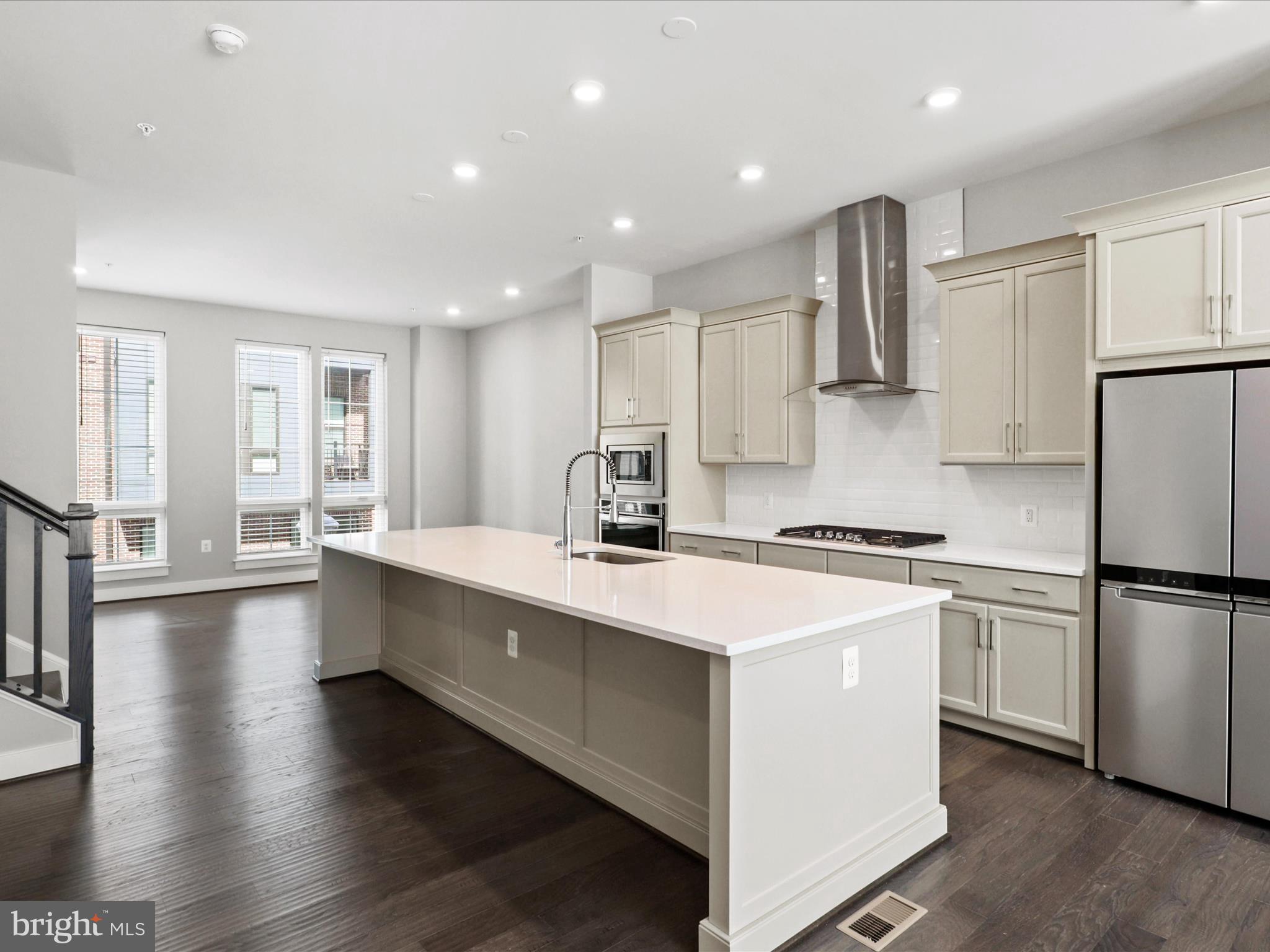 1888 EASTERLY ROAD ROAD