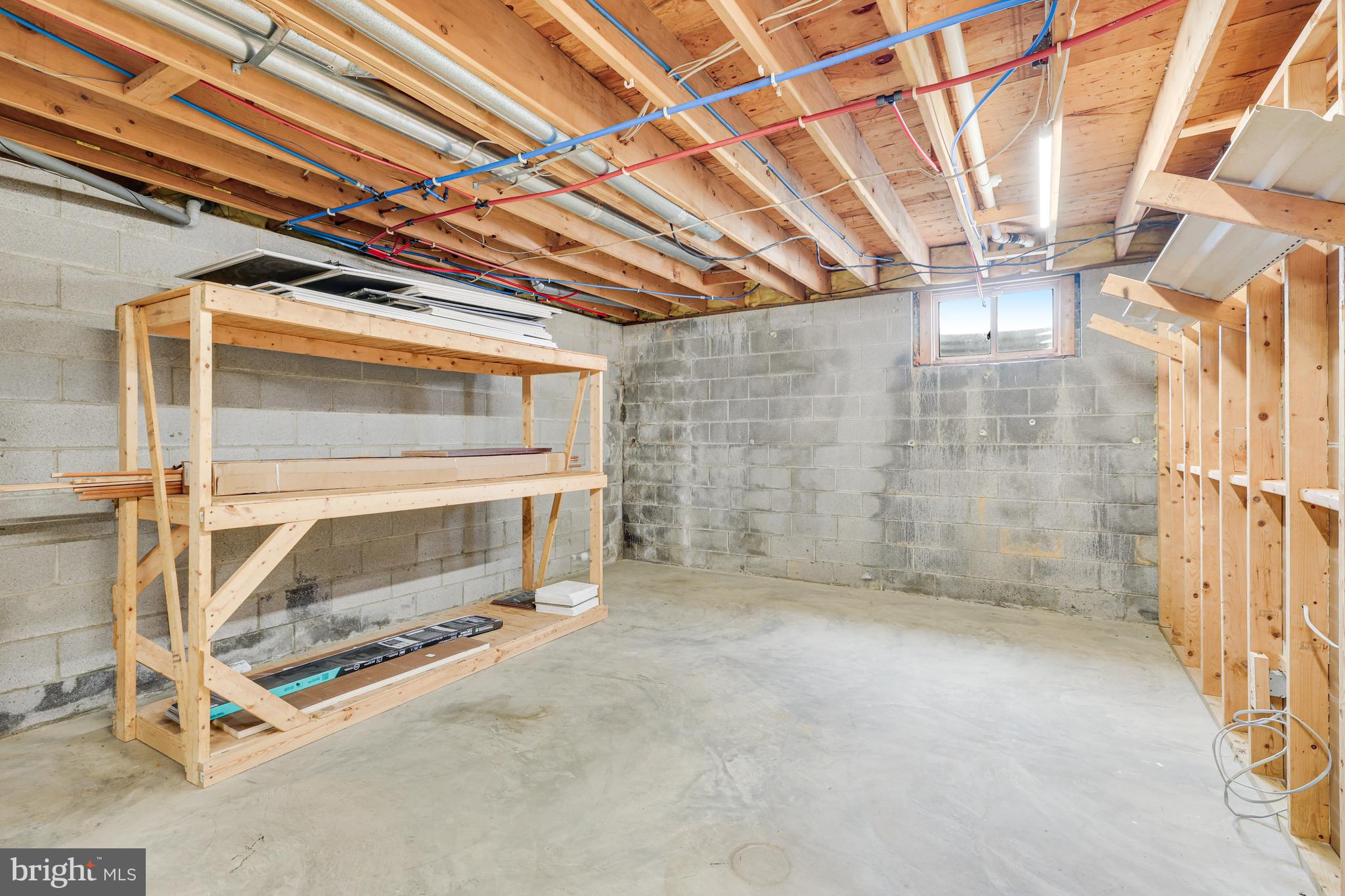 9715 LINDSAY BLAKE LANE