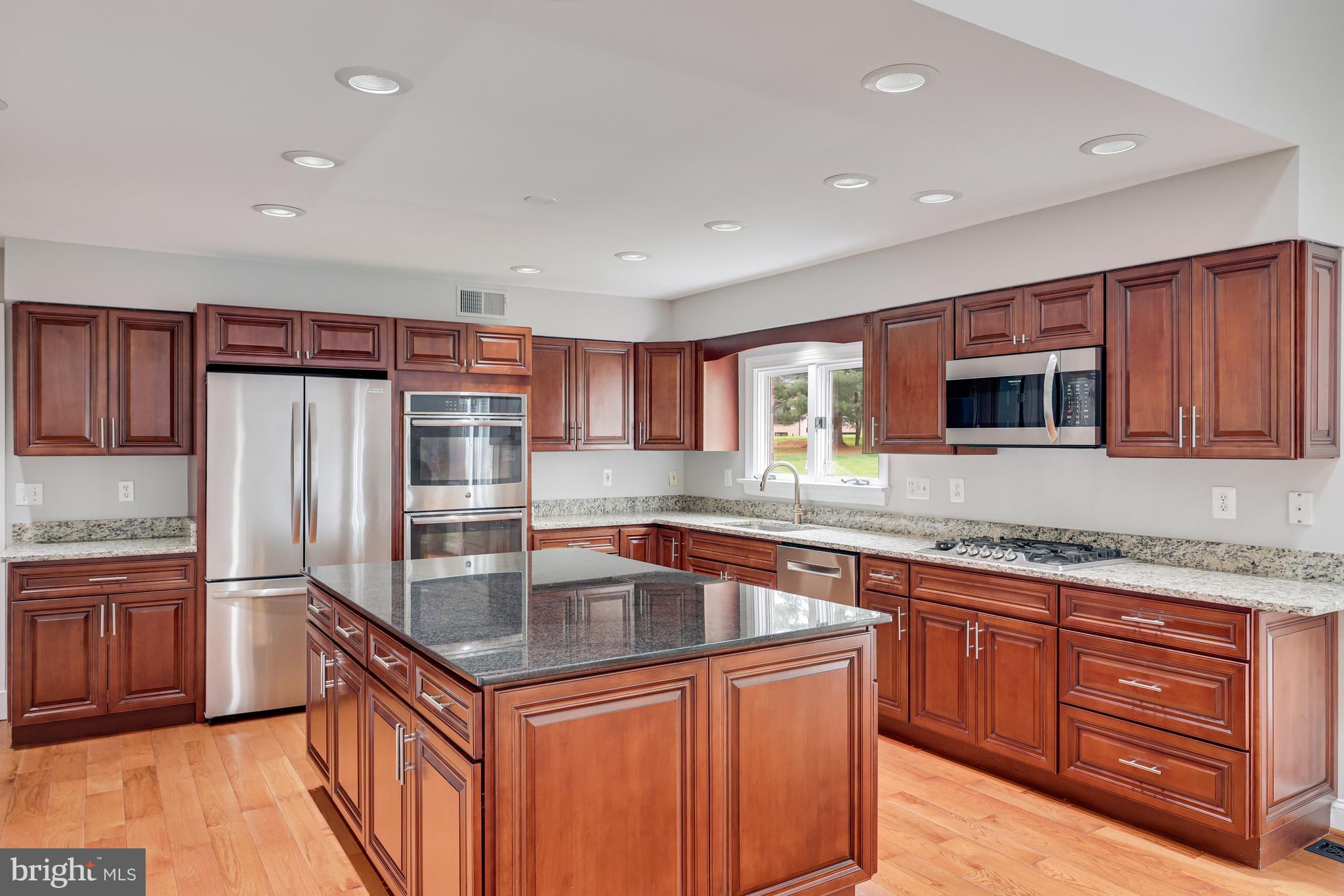 9715 LINDSAY BLAKE LANE