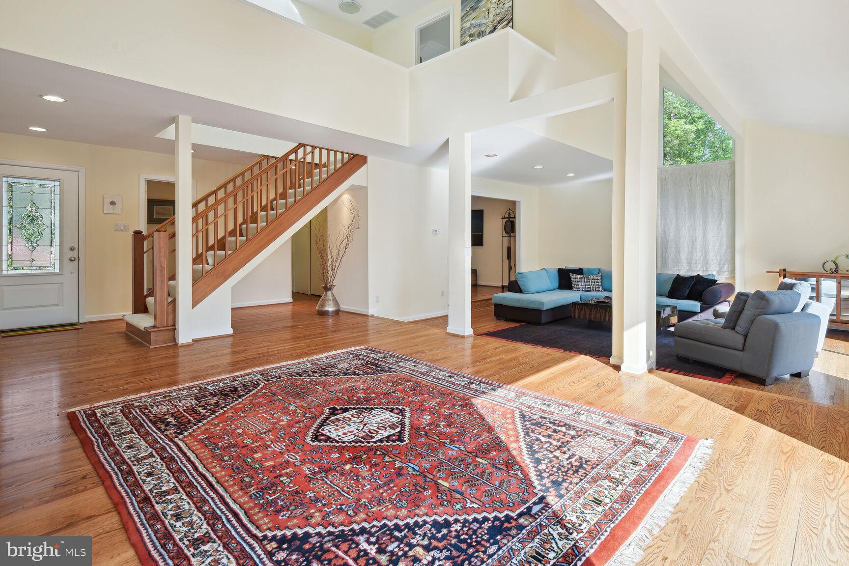 808 CROOKED CROW LANE