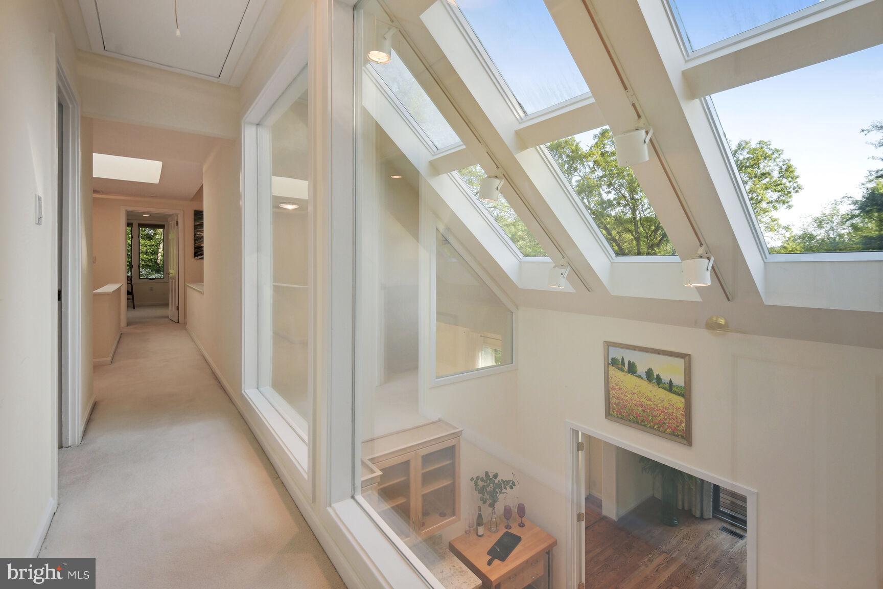 808 CROOKED CROW LANE