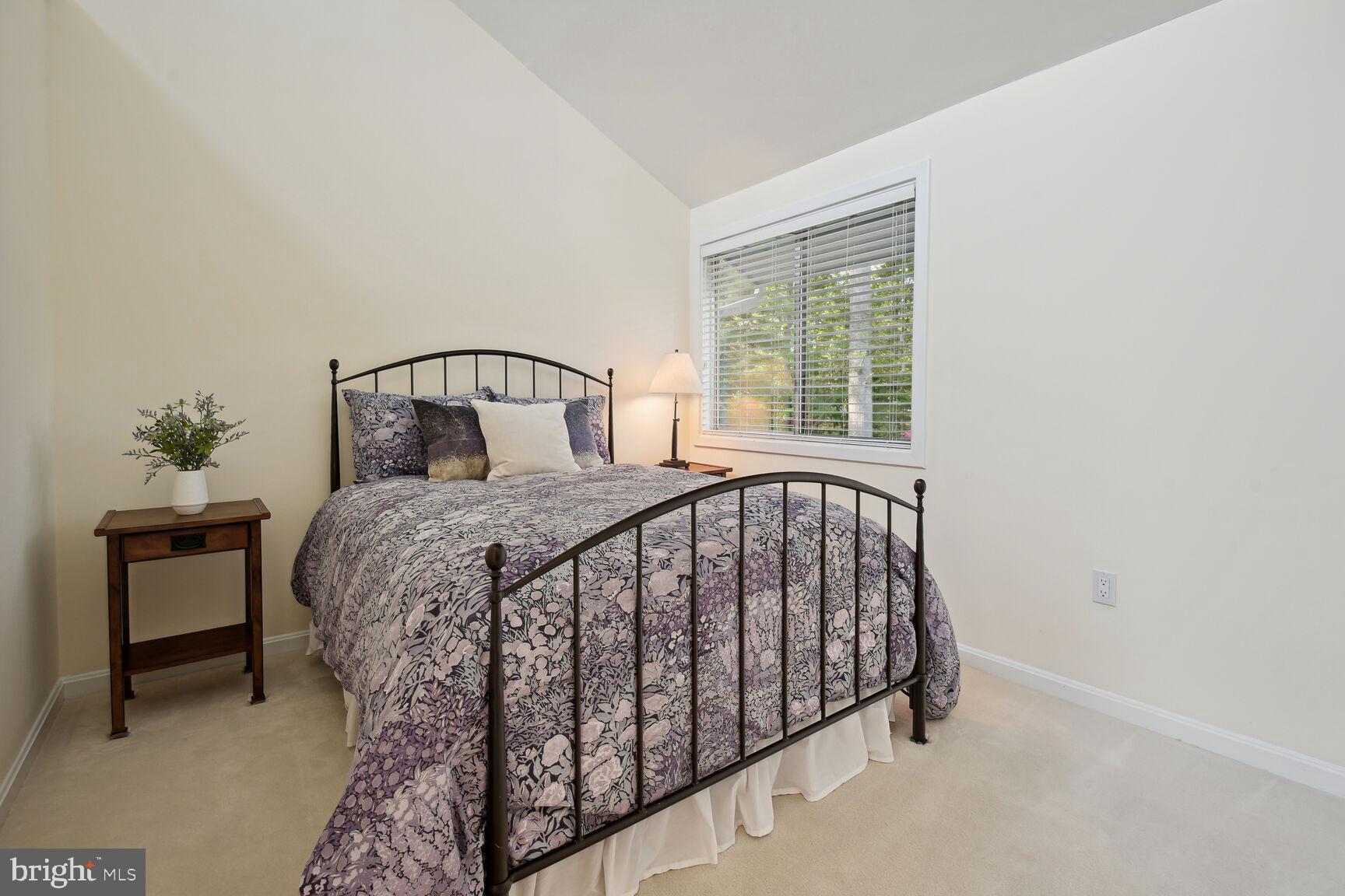 808 CROOKED CROW LANE