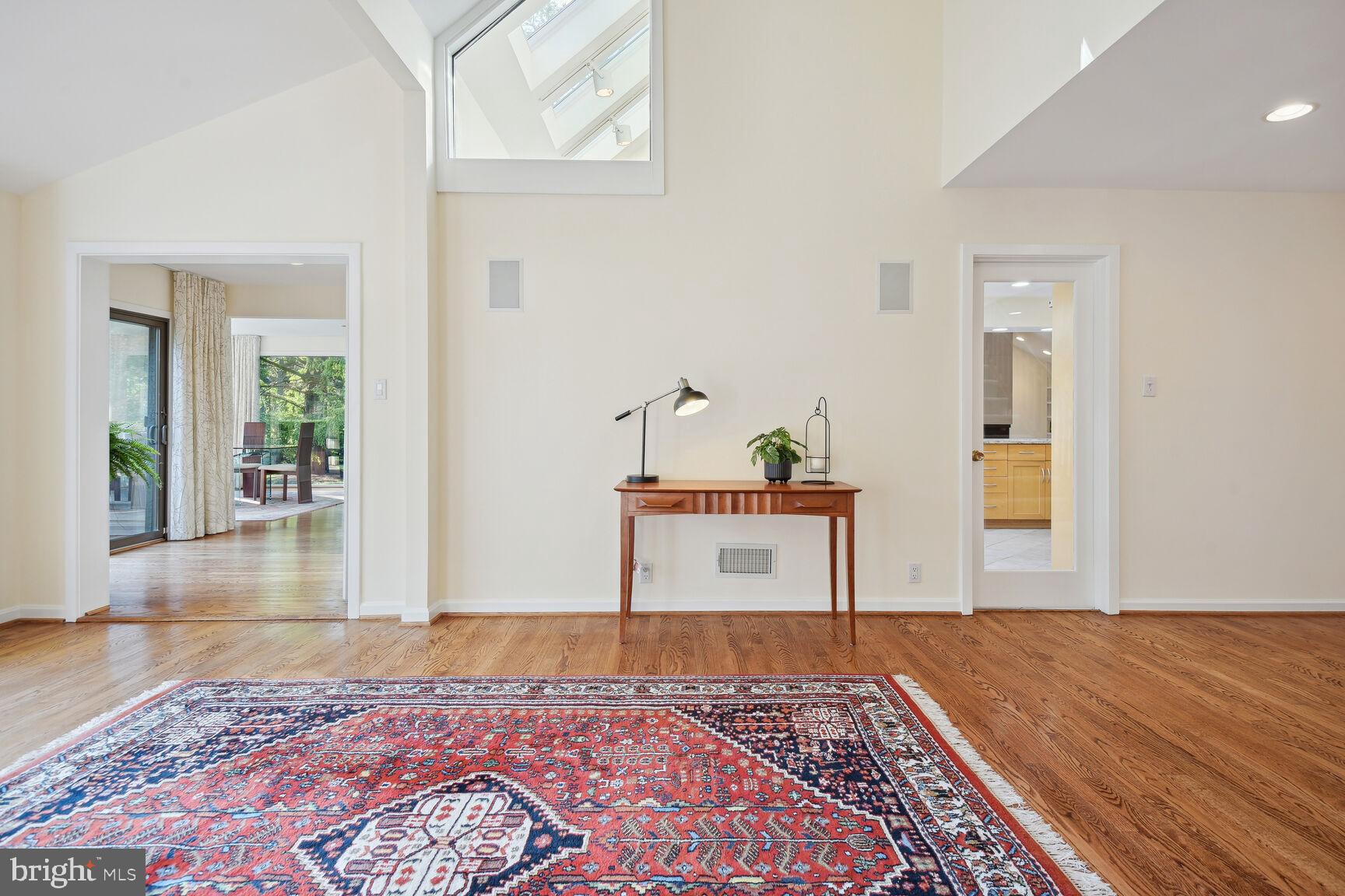 808 CROOKED CROW LANE