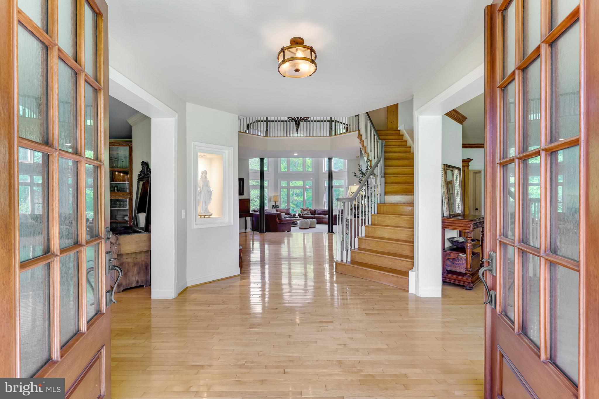 10402 VAN PATTEN LANE