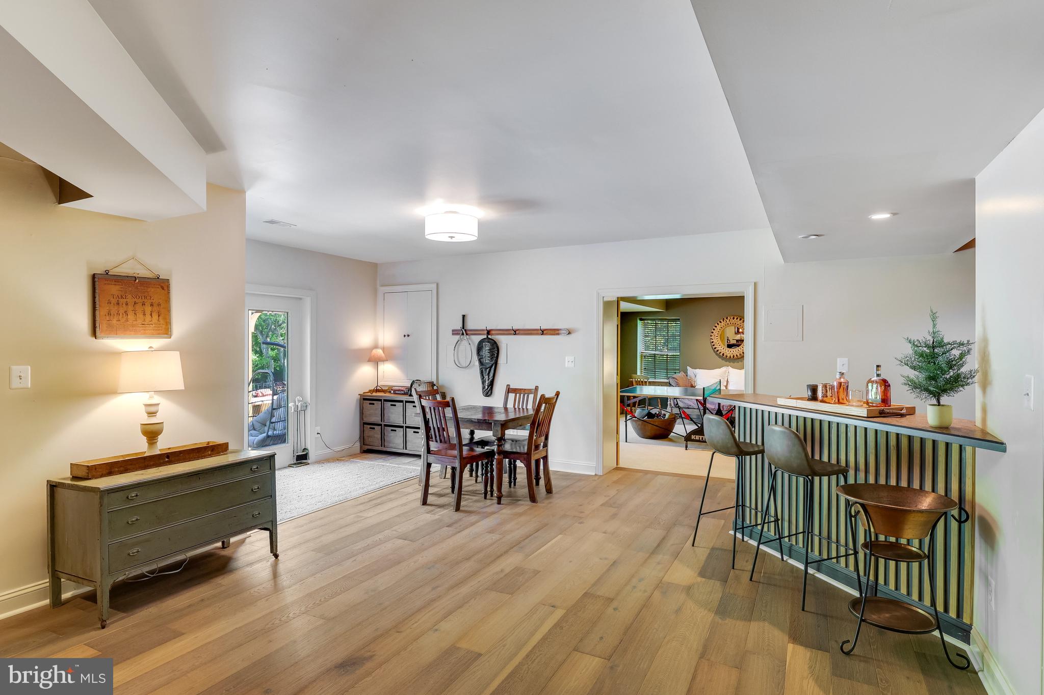 10402 VAN PATTEN LANE