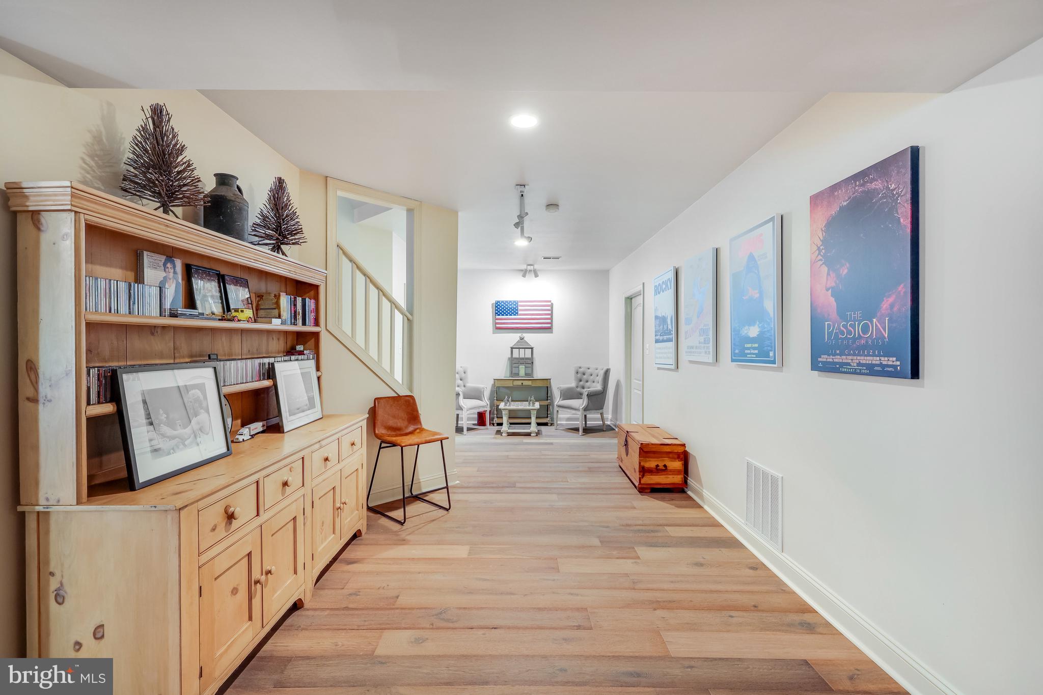 10402 VAN PATTEN LANE